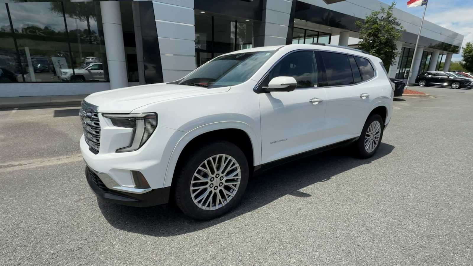 2024 GMC Acadia AWD Denali