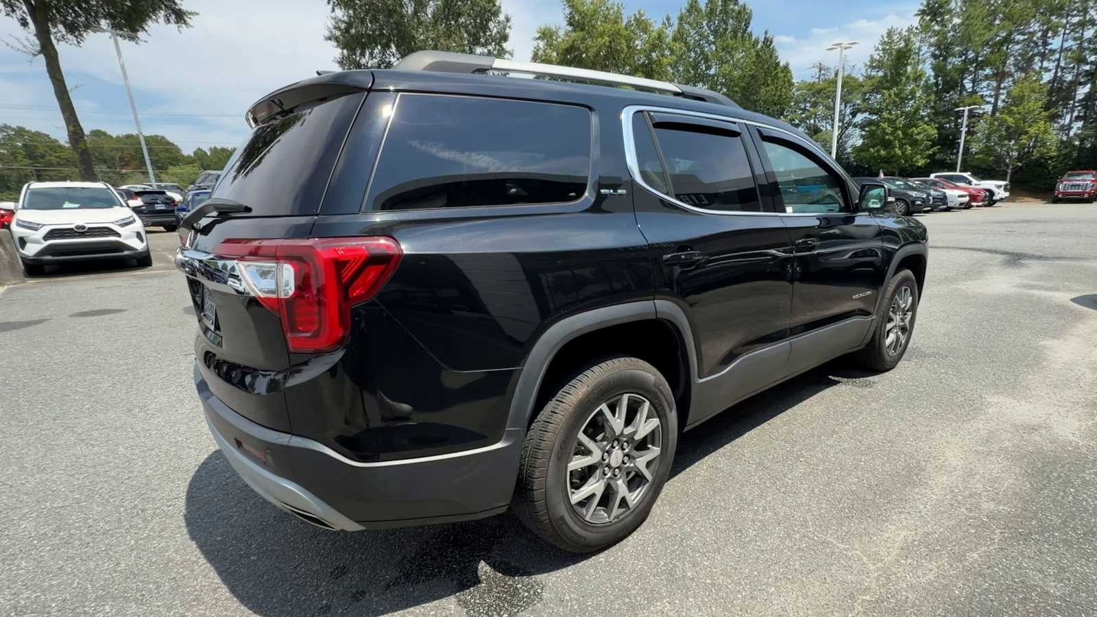 2021 GMC Acadia SLE