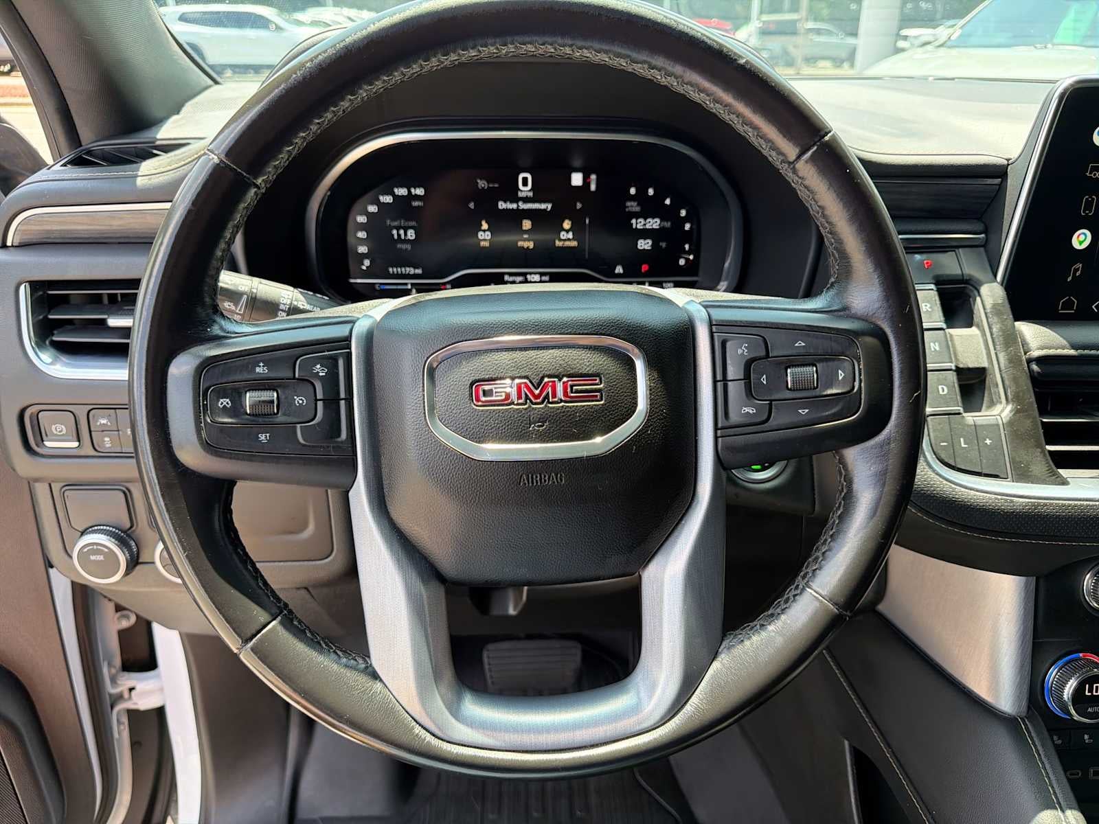 2022 GMC Yukon XL SLT