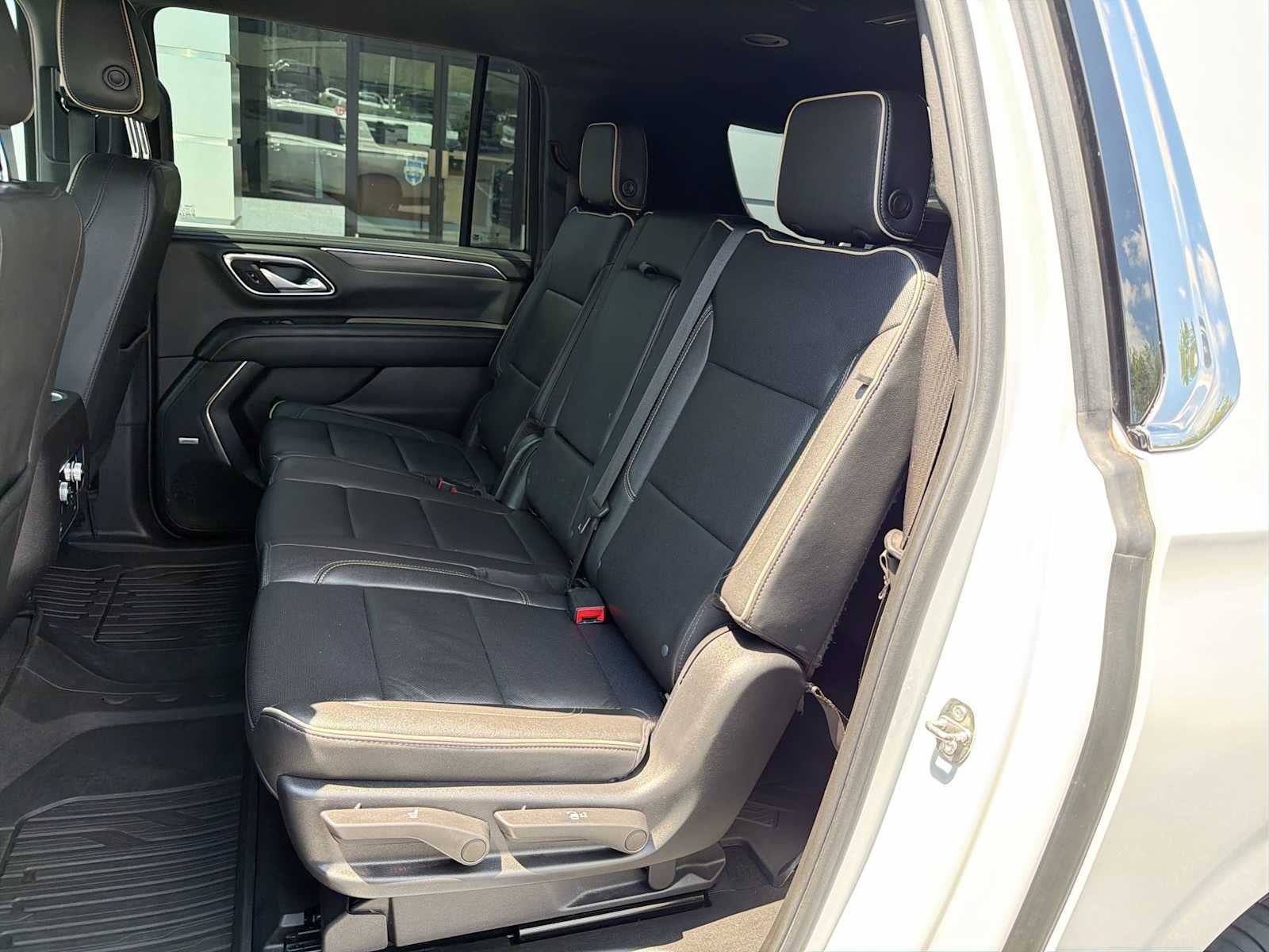 2022 GMC Yukon XL SLT