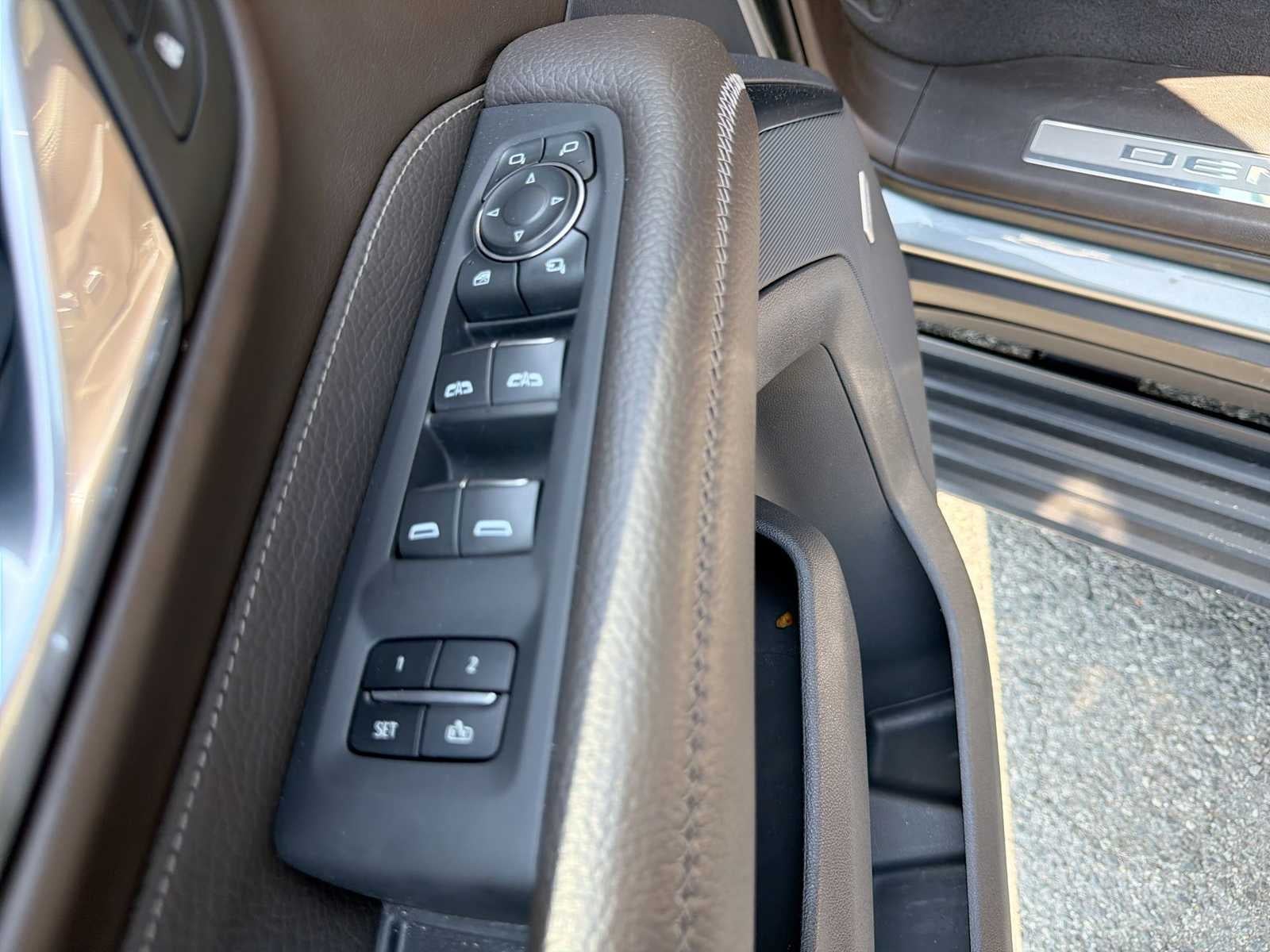 2023 GMC Yukon Denali Denali