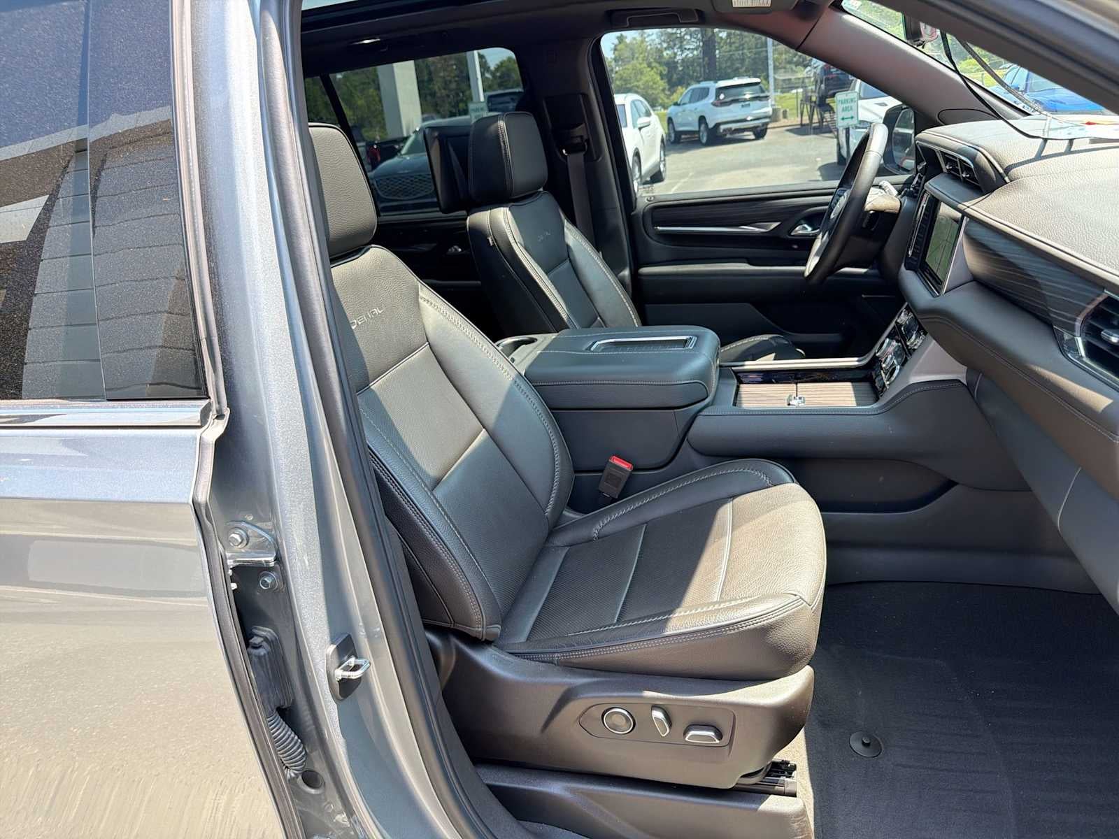 2023 GMC Yukon Denali Denali