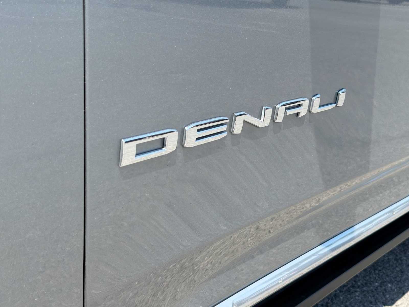 2023 GMC Yukon Denali Denali