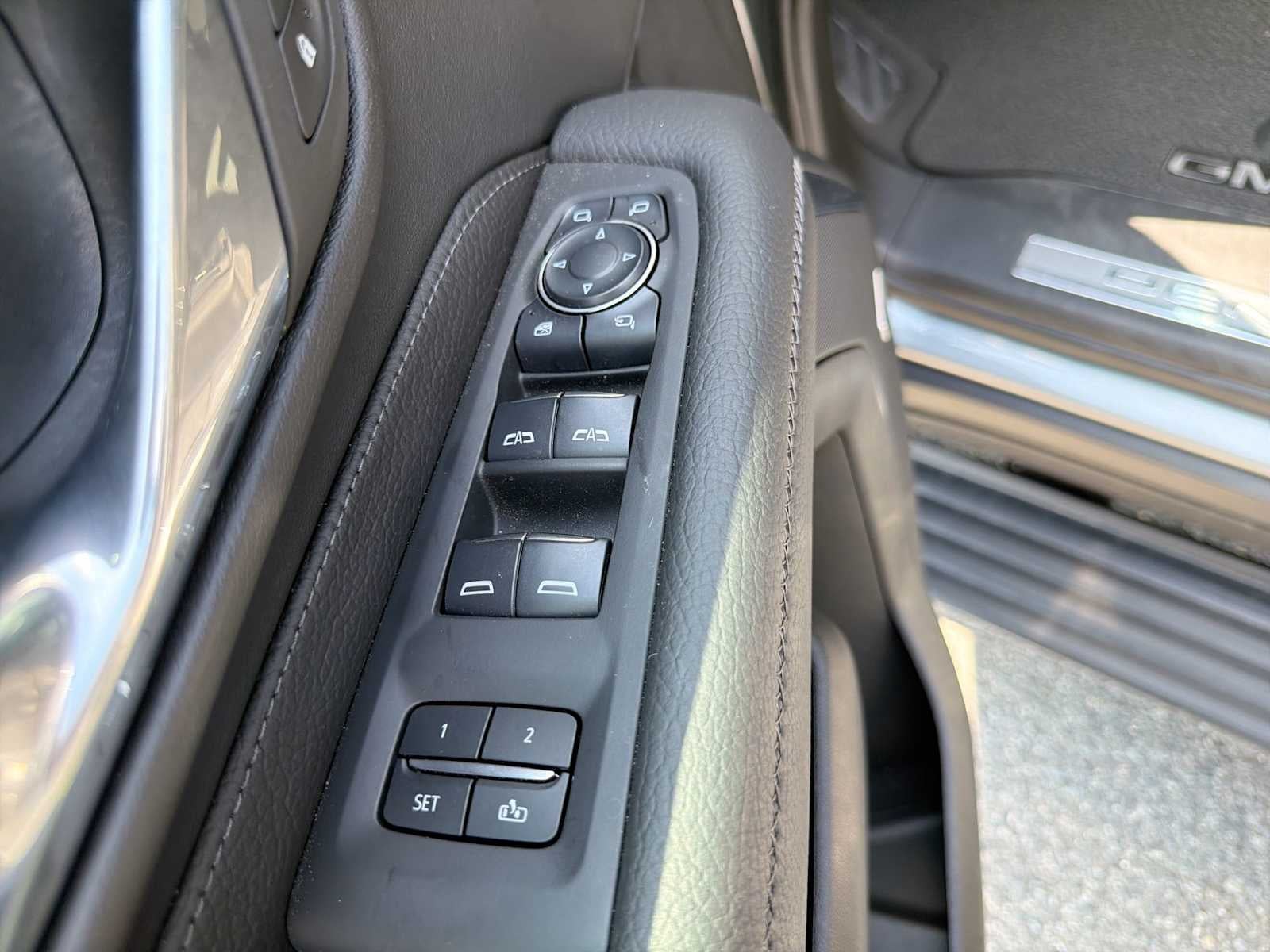 2024 GMC Yukon Denali Denali