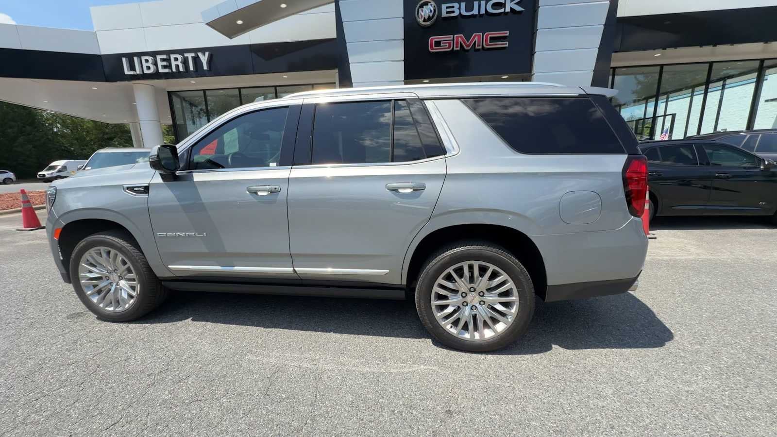 2024 GMC Yukon Denali Denali