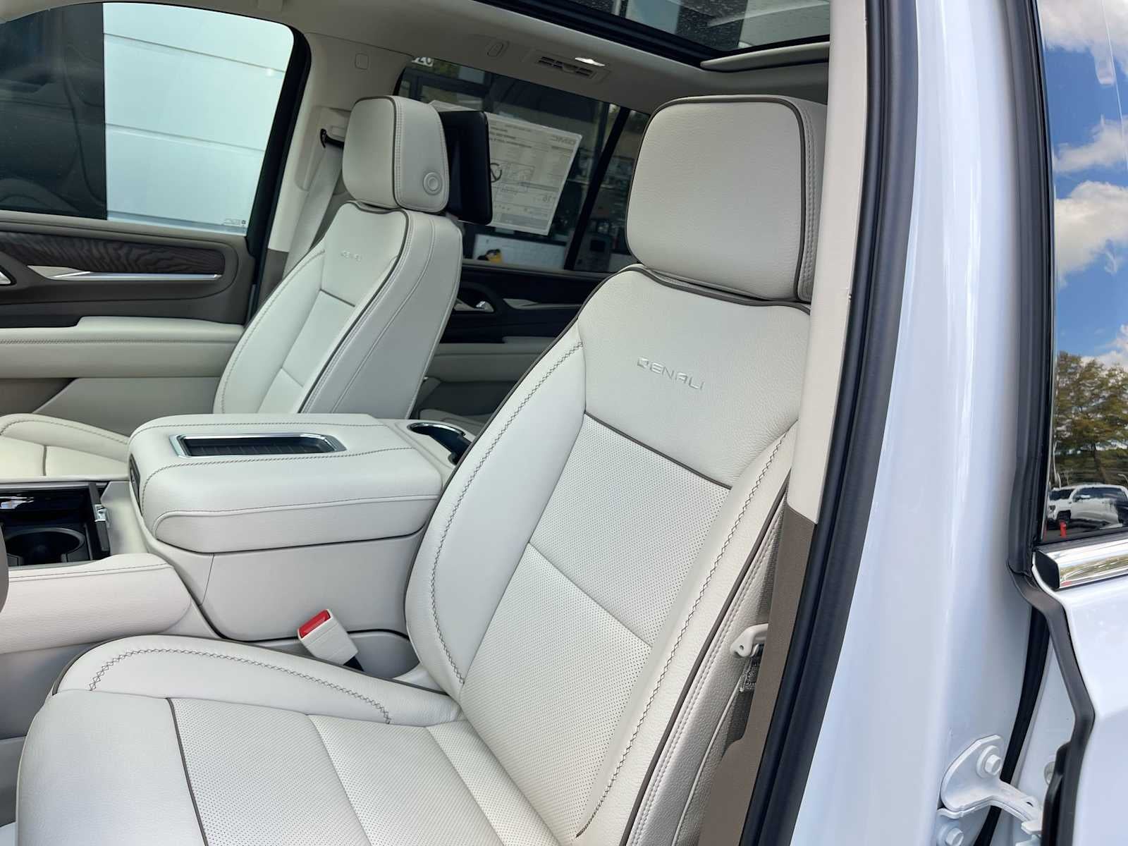 2024 GMC Yukon Denali Denali