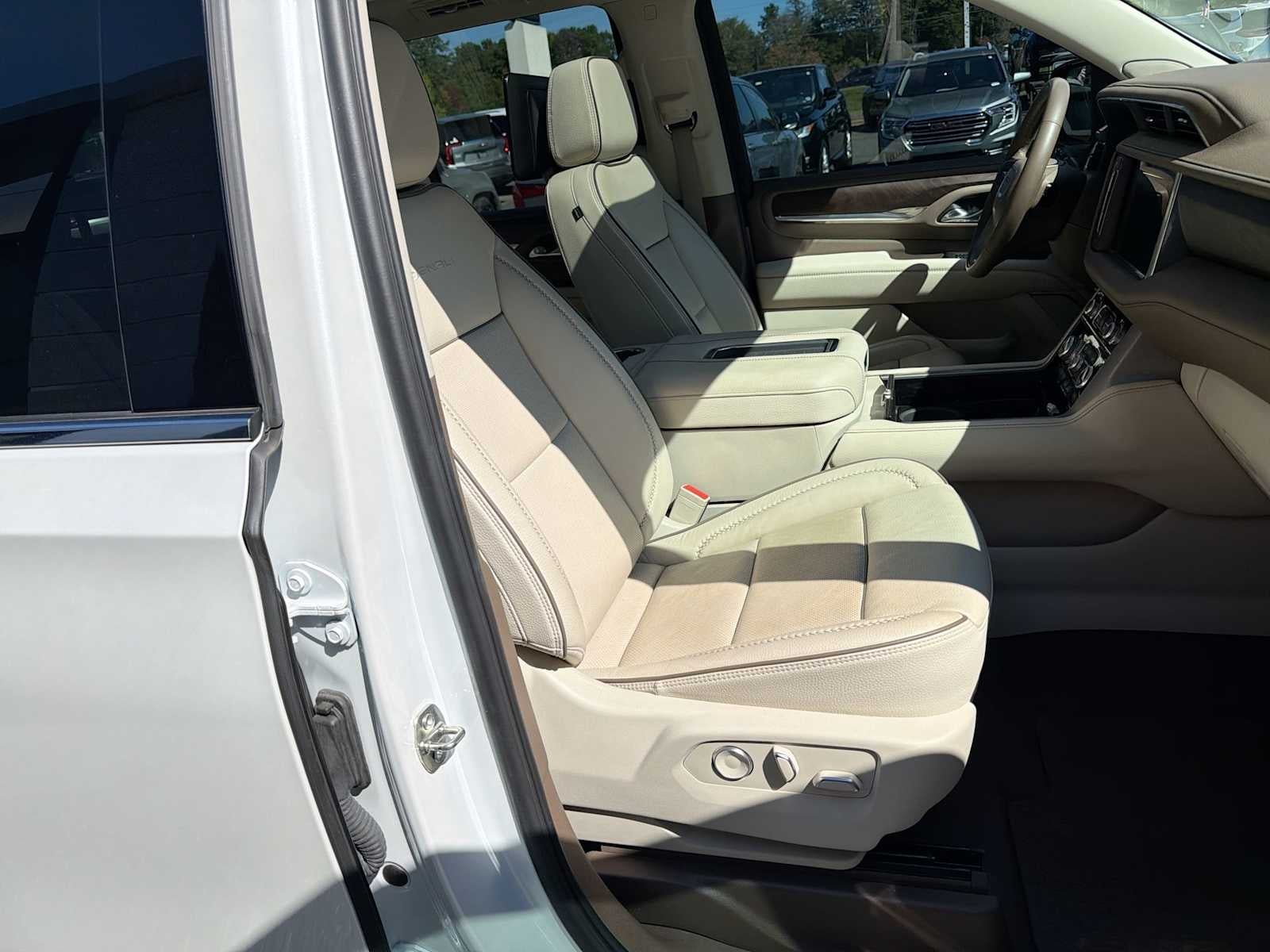 2023 GMC Yukon Denali Denali