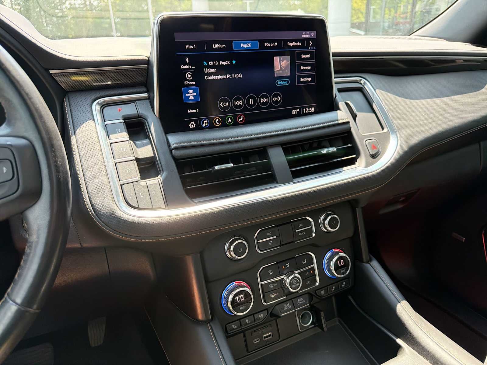 2021 GMC Yukon XL AT4