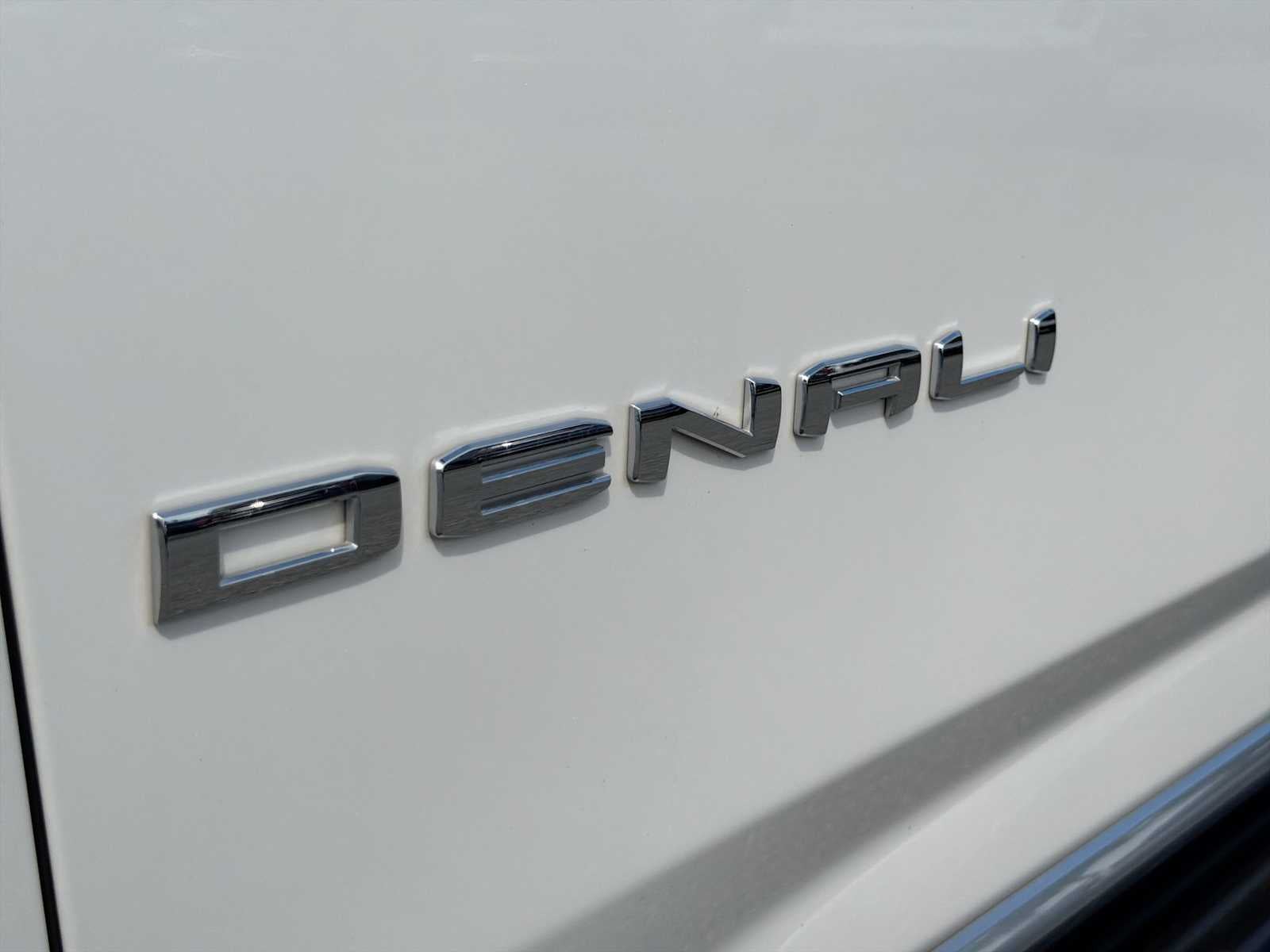 2024 GMC Yukon XL Denali Denali