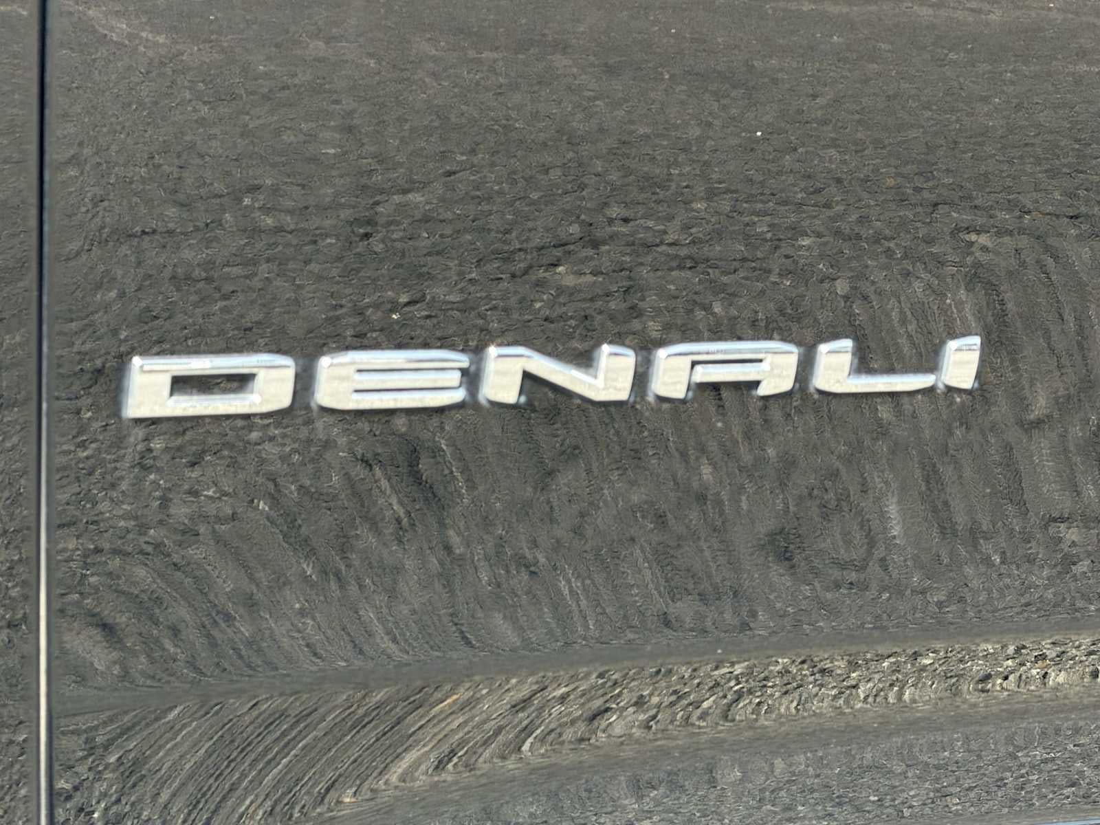 2023 GMC Yukon Denali Denali