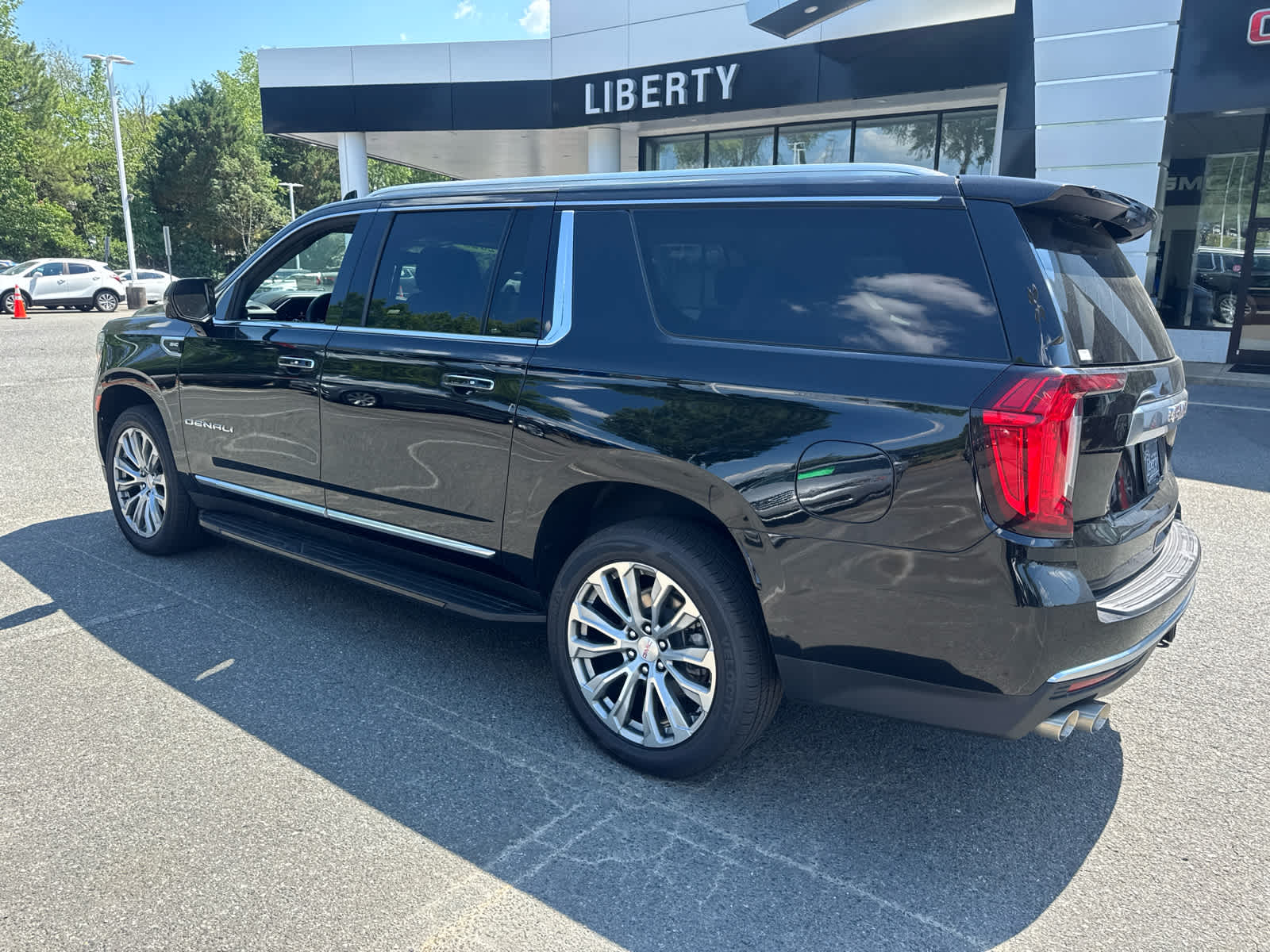 2023 GMC Yukon Denali Denali