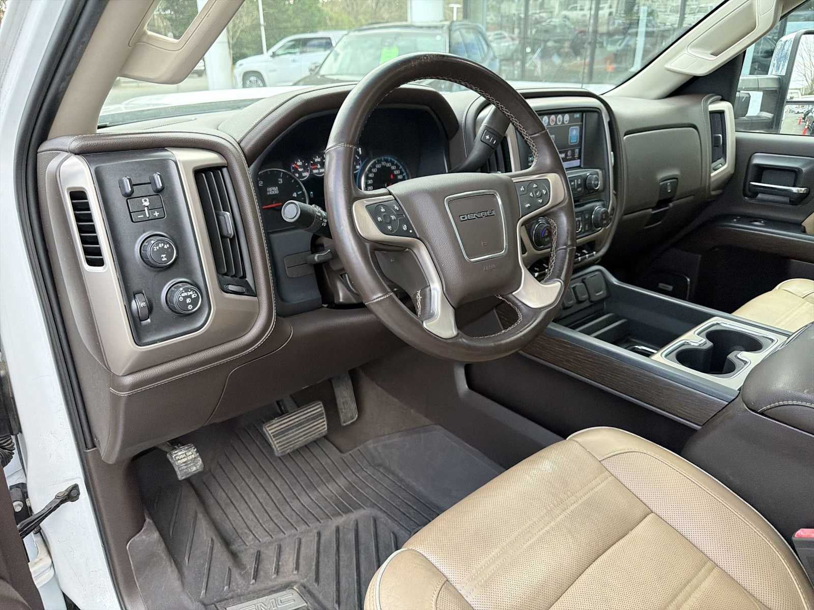 2019 GMC Sierra 2500HD Denali