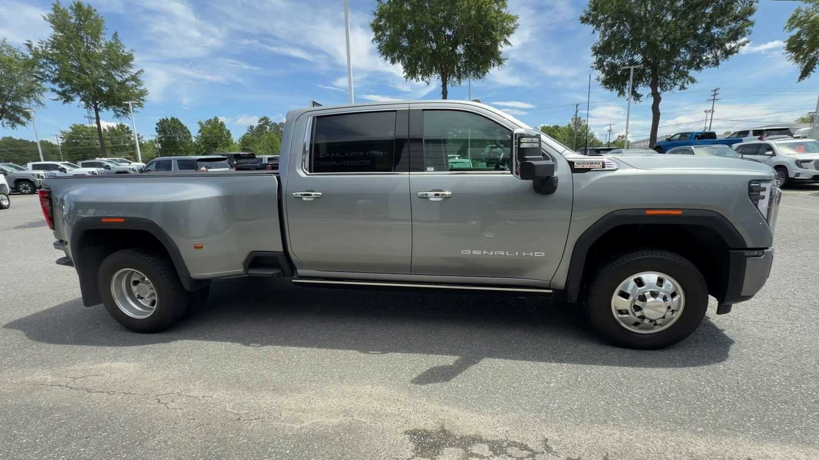 2024 GMC Sierra 3500HD Denali