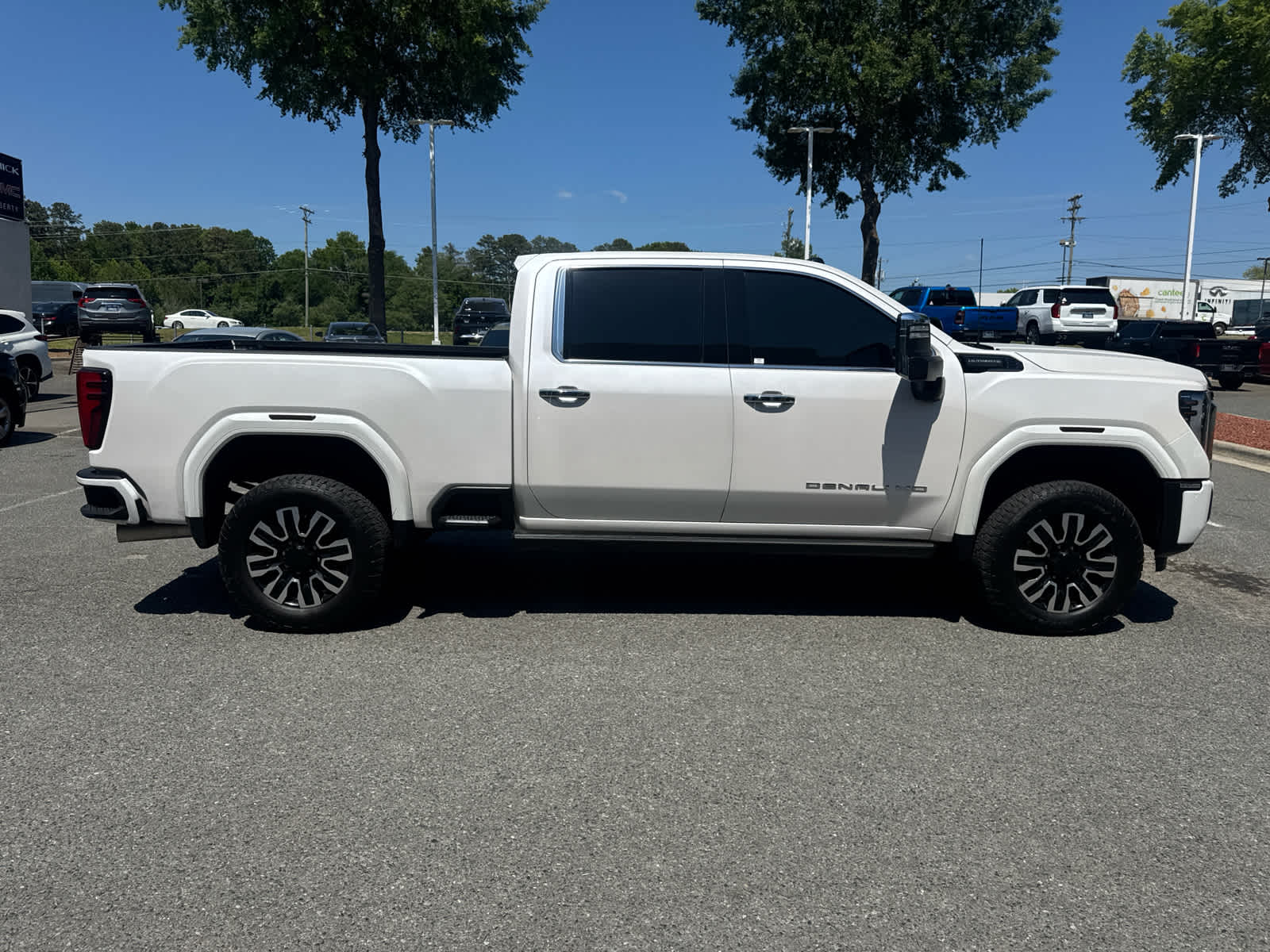 2024 GMC Sierra 3500HD Denali Ultimate