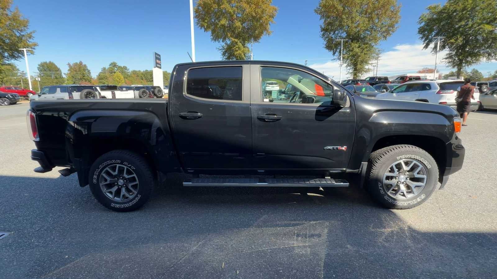 2021 GMC Canyon 4WD AT4 w/Leather