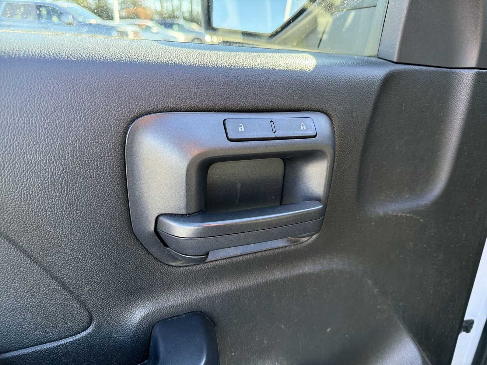 2018 GMC Sierra 1500 2WD Reg Cab 119.0"