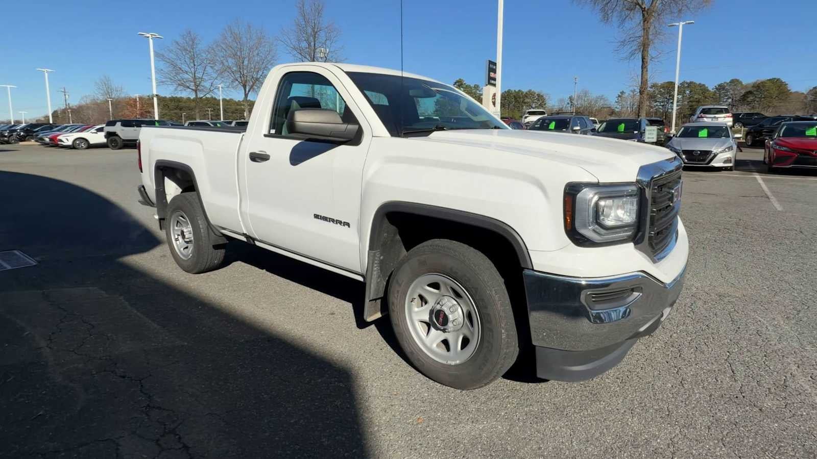 2018 GMC Sierra 1500 2WD Reg Cab 119.0"