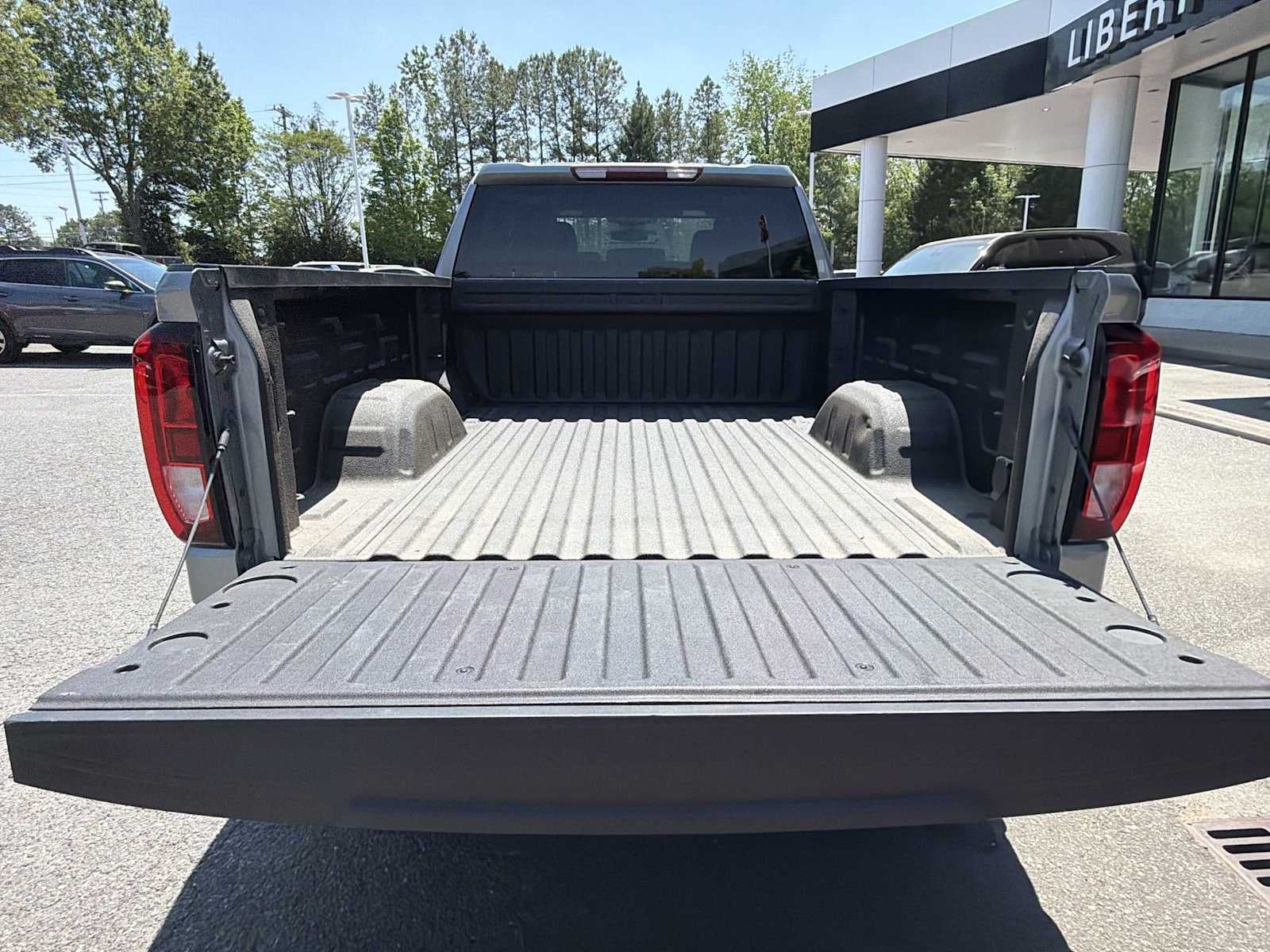 2023 GMC Sierra 1500 Pro