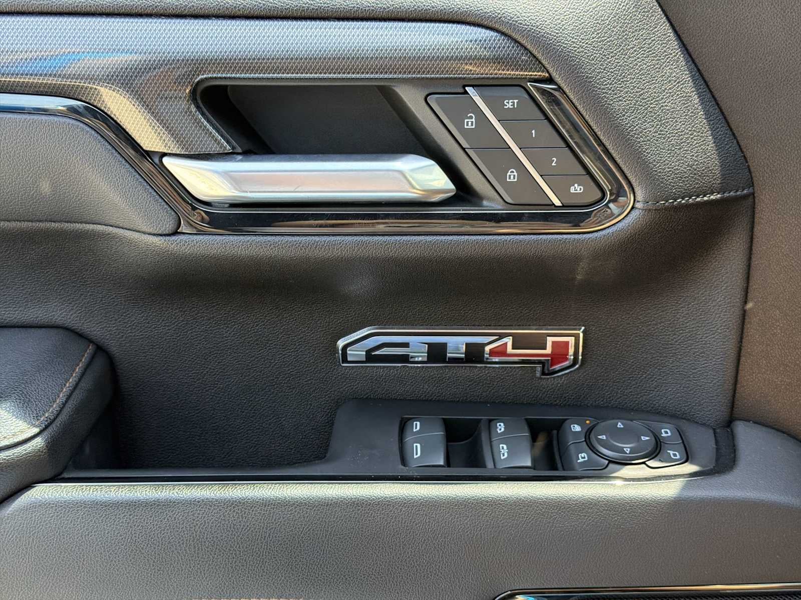 2023 GMC Sierra 1500 AT4