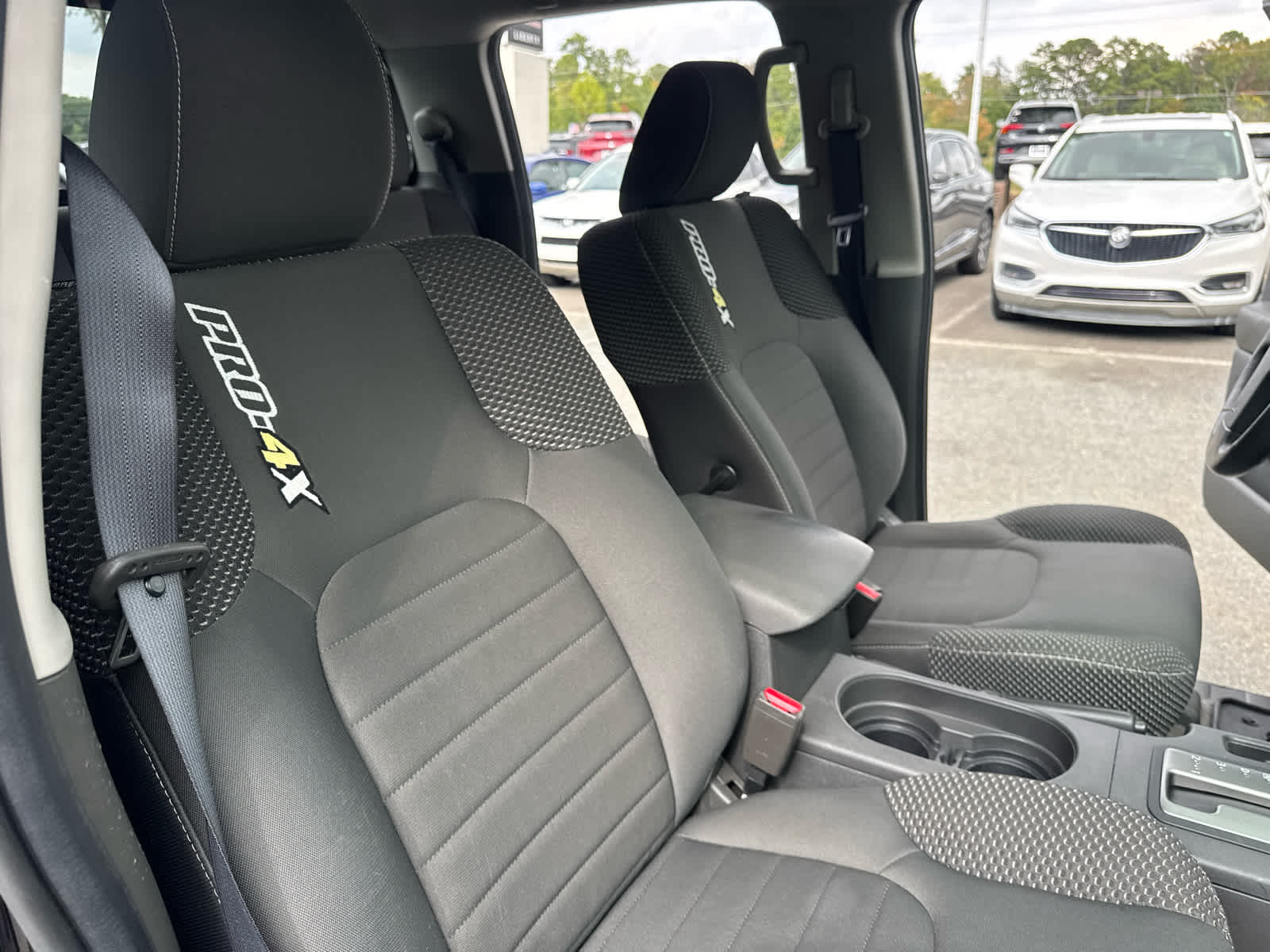 2016 Nissan Frontier PRO-4X