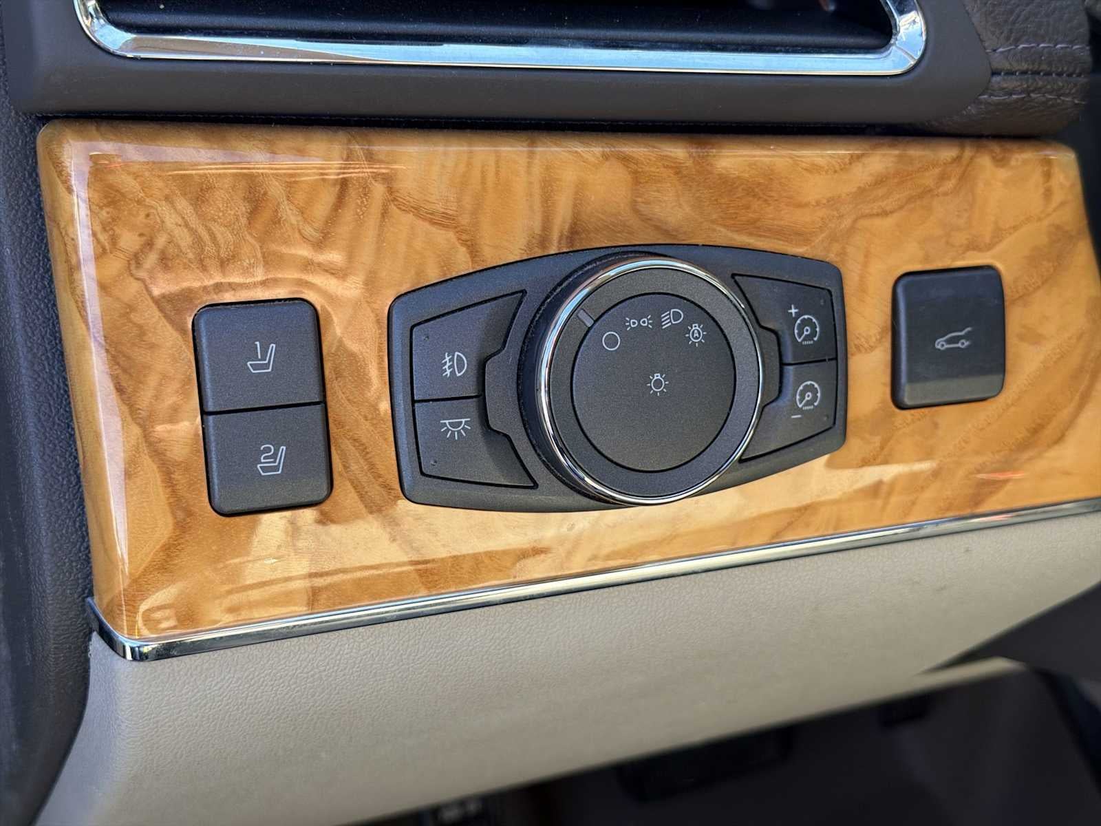 2013 Lincoln MKX FWD 4dr