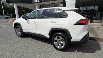 2025 Toyota RAV4 Hybrid XLE
