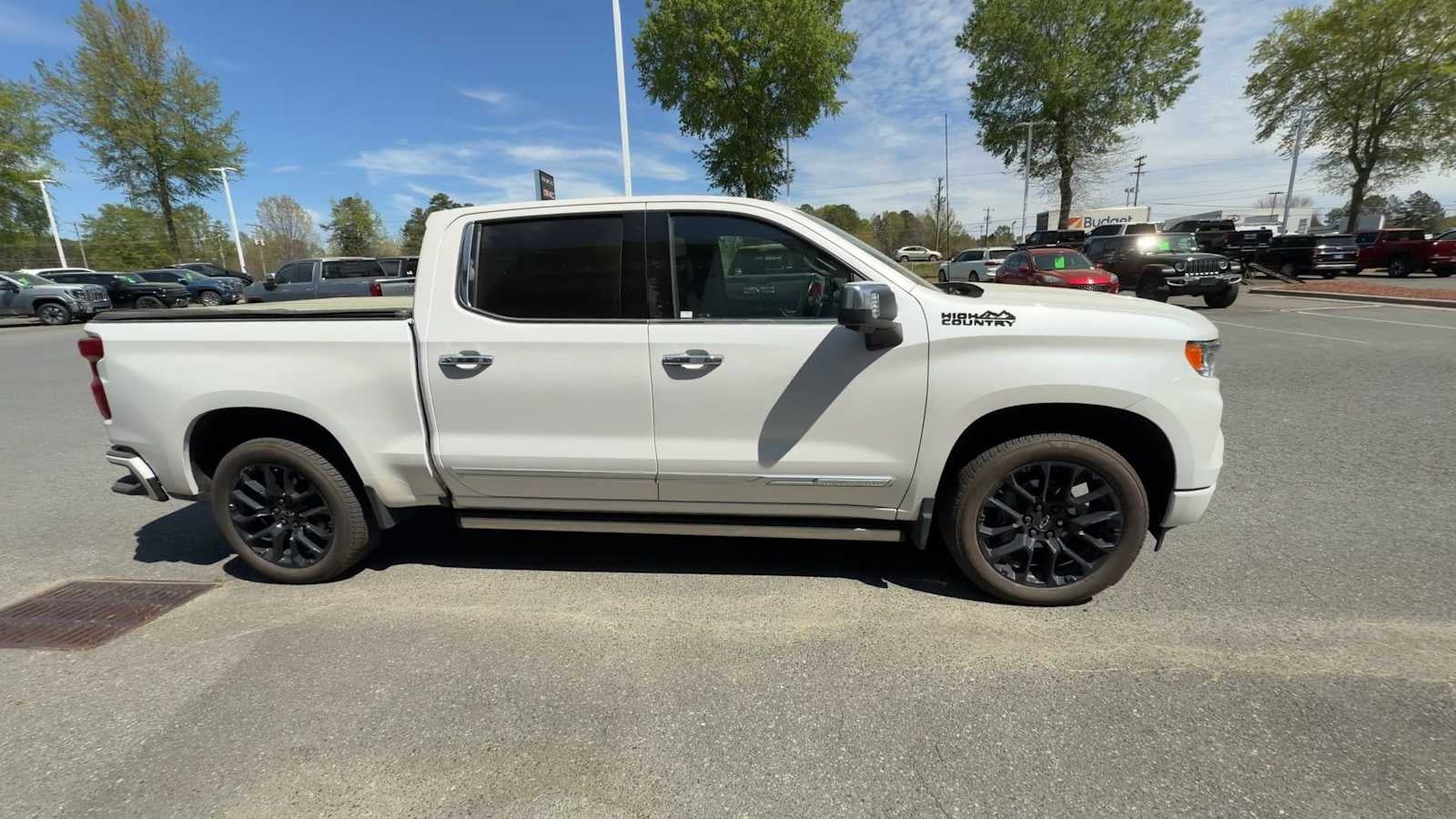 2023 Chevrolet Silverado 1500 High Country