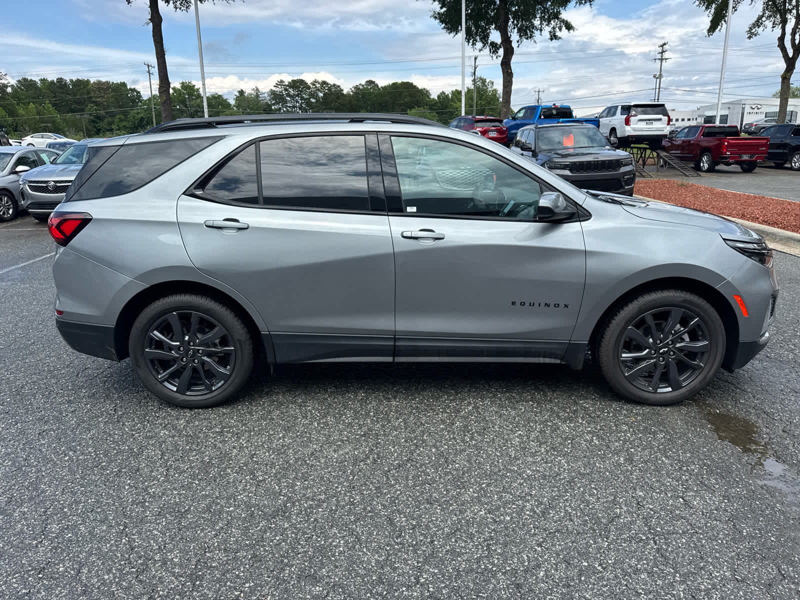 2024 Chevrolet Equinox RS