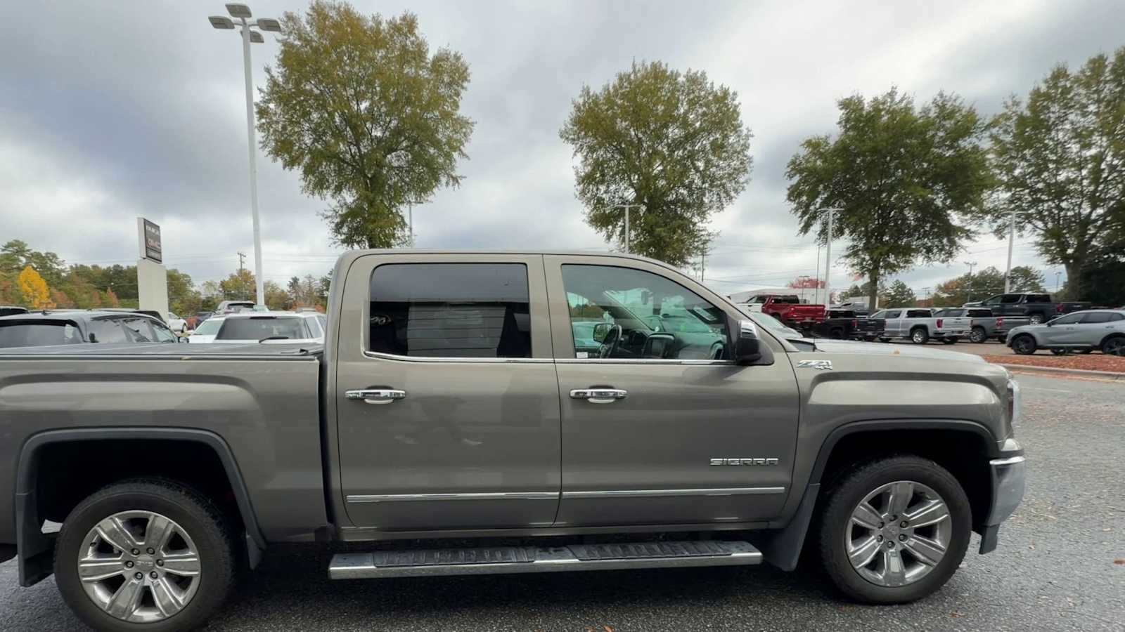 2017 GMC Sierra 1500 SLT