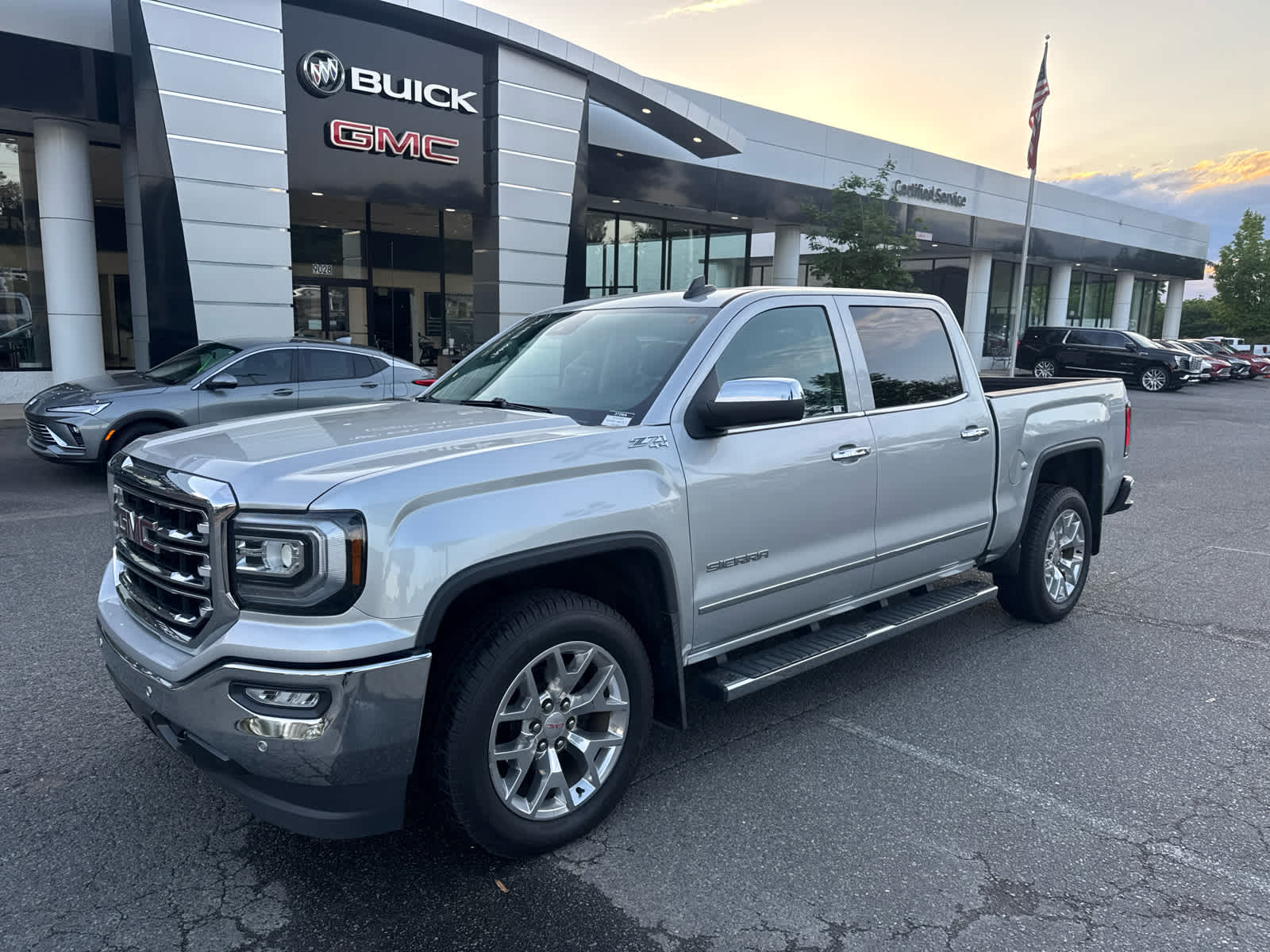 2018 GMC Sierra 1500 SLT
