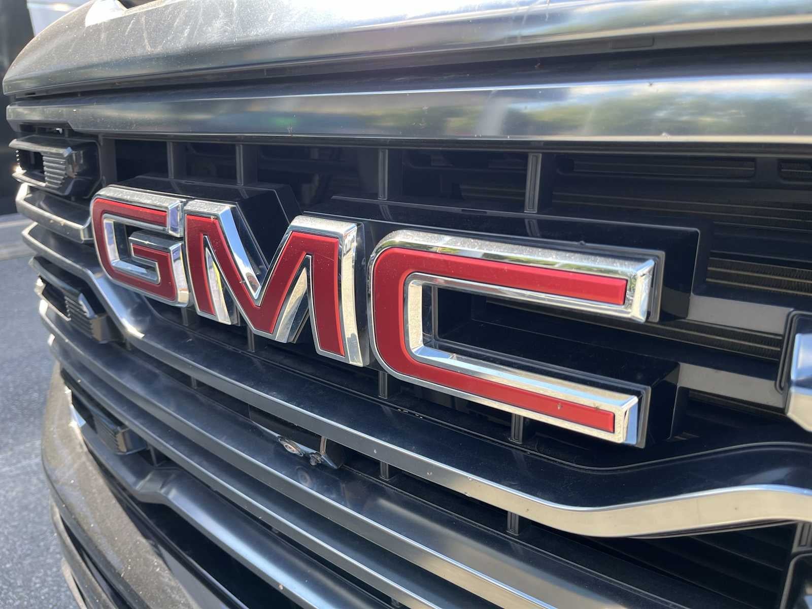 2022 GMC Sierra 1500 AT4
