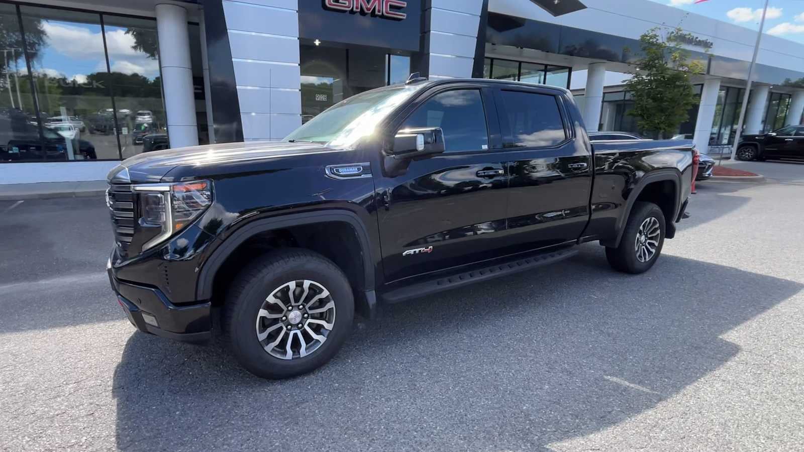 2022 GMC Sierra 1500 AT4