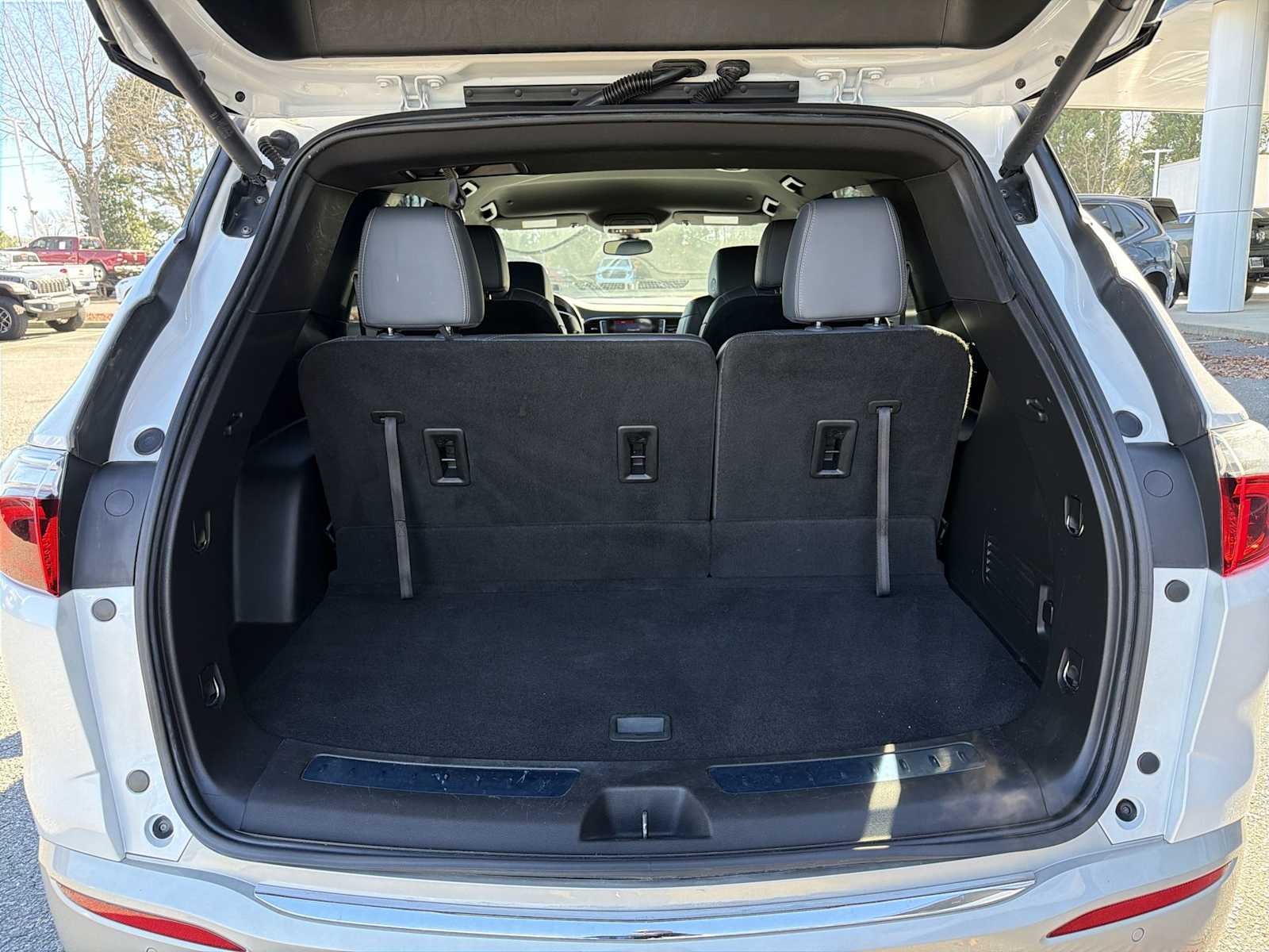 2022 Buick Enclave Essence