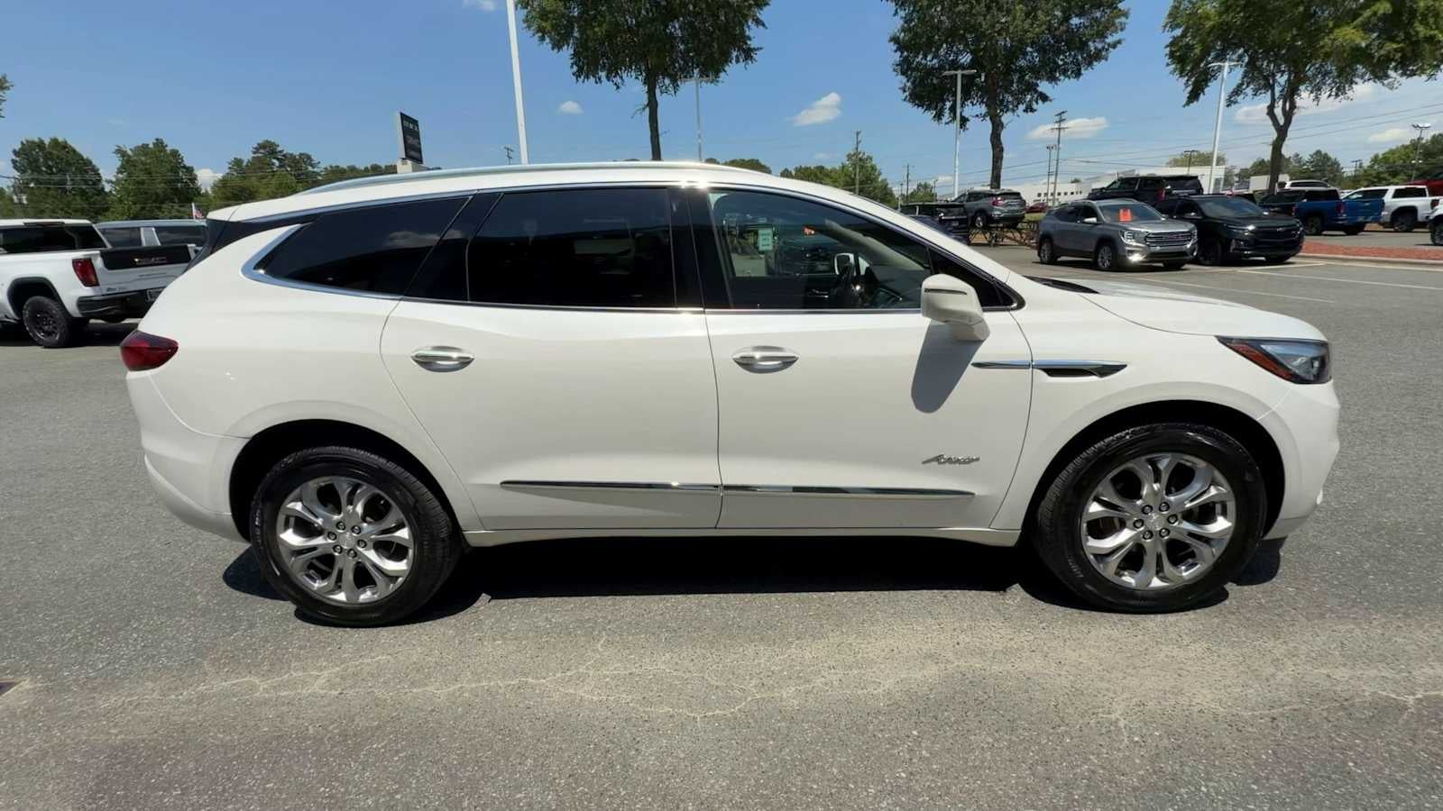 2020 Buick Enclave Avenir