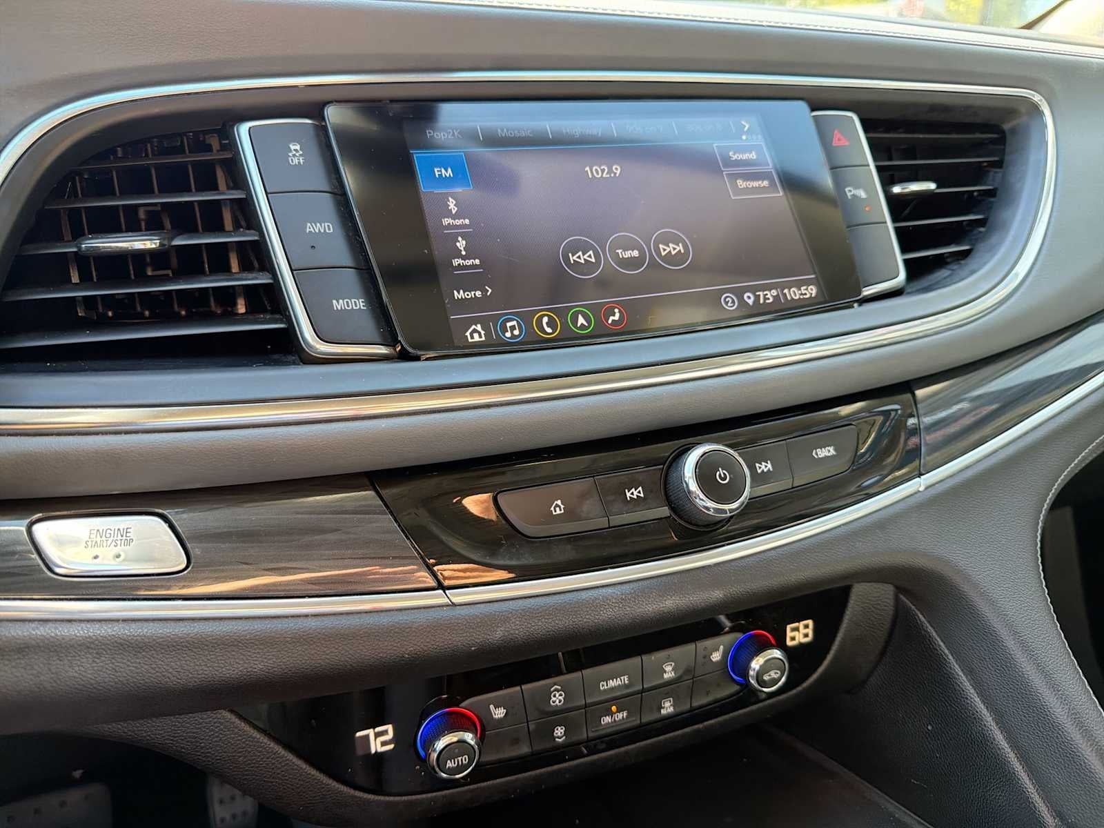 2021 Buick Enclave Essence