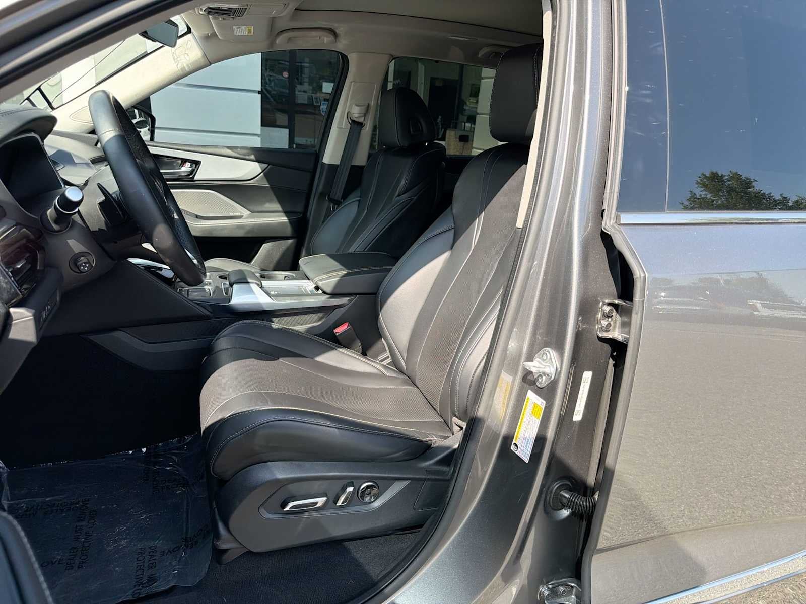 2023 Acura MDX w/Technology Package