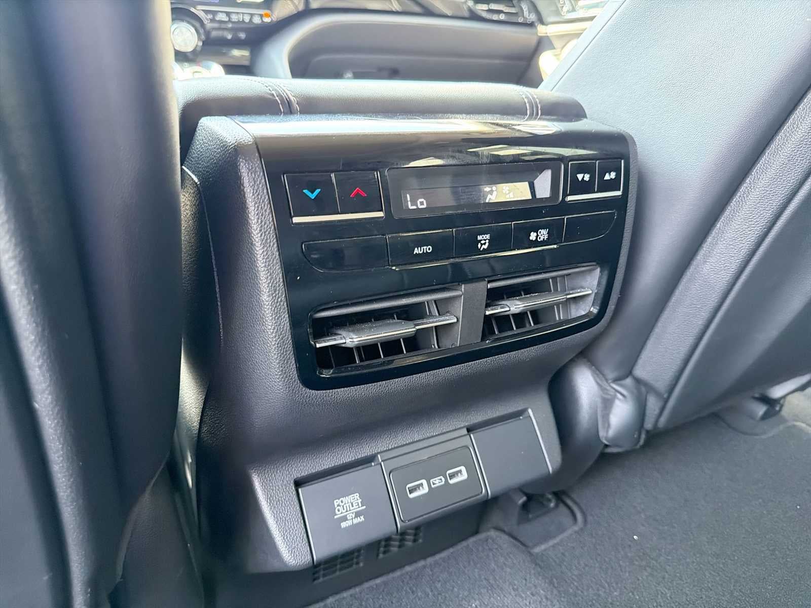 2023 Acura MDX w/Technology Package
