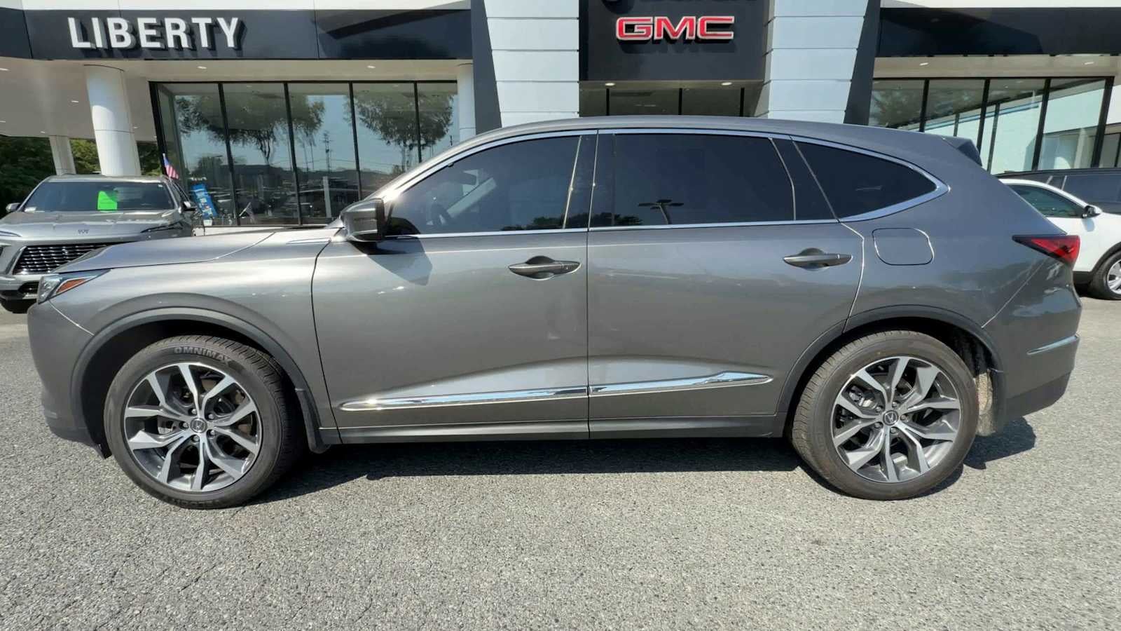 2023 Acura MDX w/Technology Package