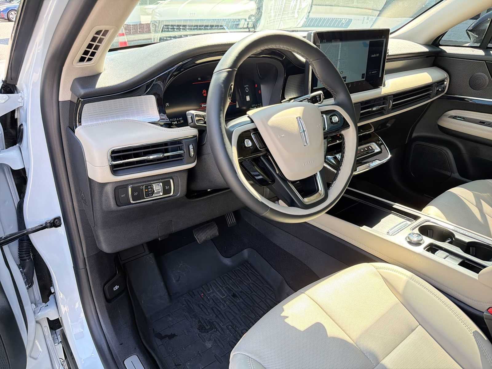 2025 Lincoln Corsair Premiere