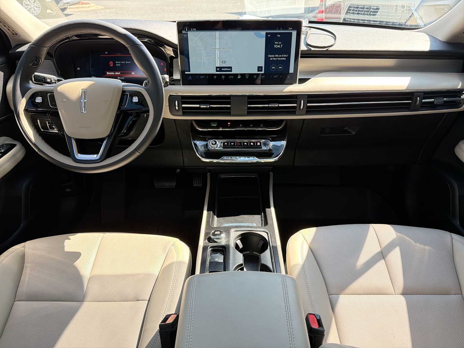 2025 Lincoln Corsair Premiere