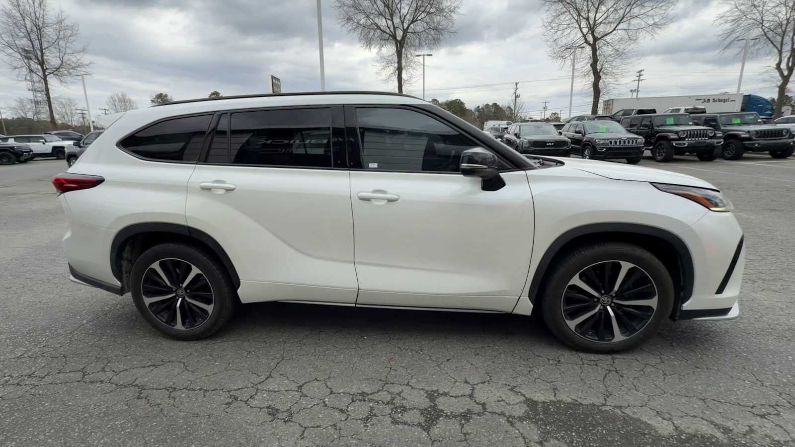 2021 Toyota Highlander XSE
