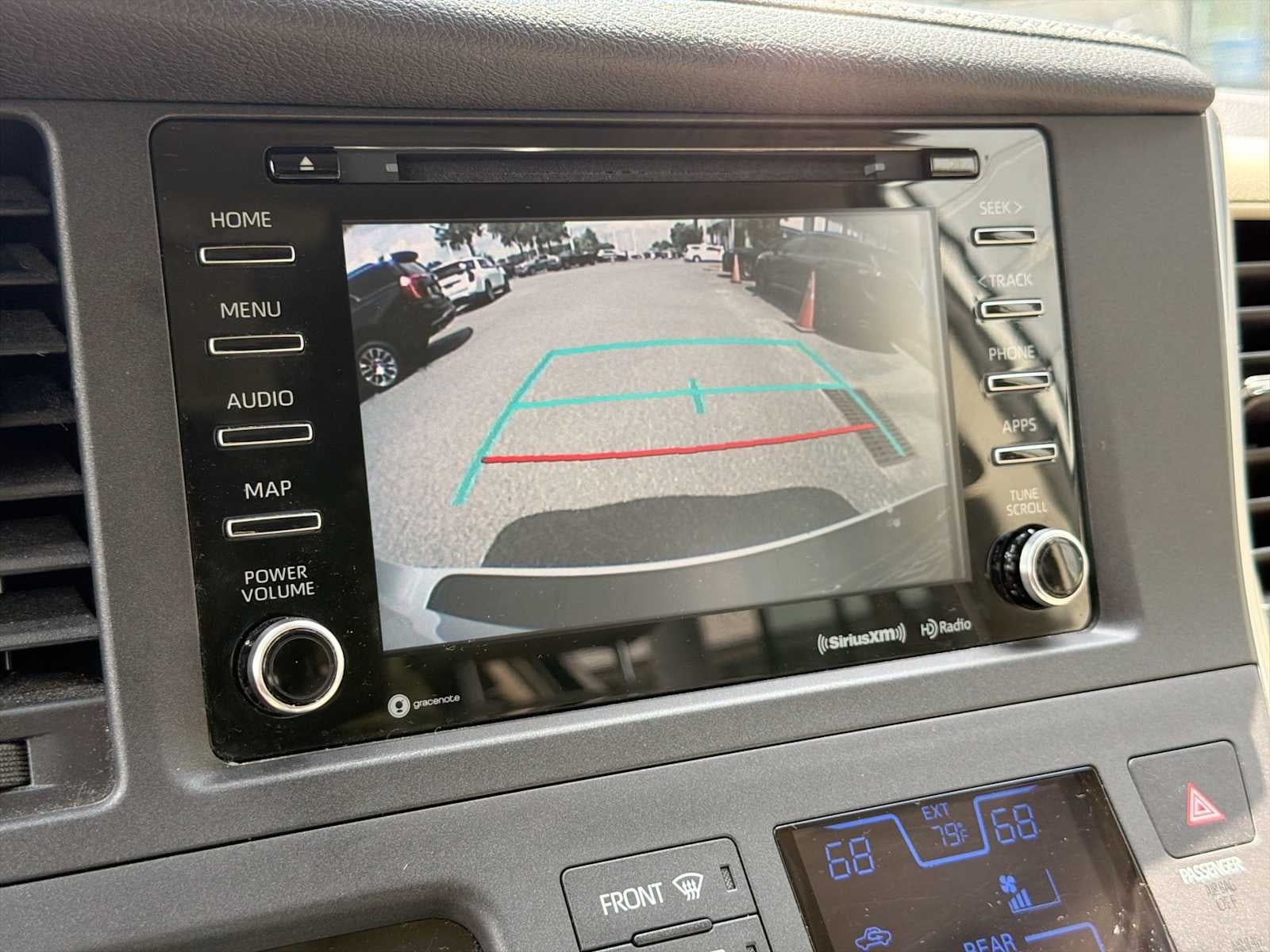 2019 Toyota Sienna XLE Premium