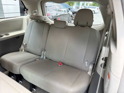 2019 Toyota Sienna XLE Premium