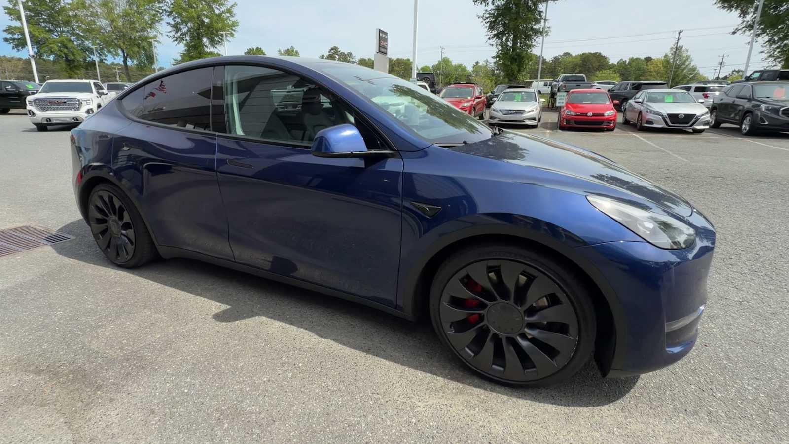 2023 Tesla Model Y Performance