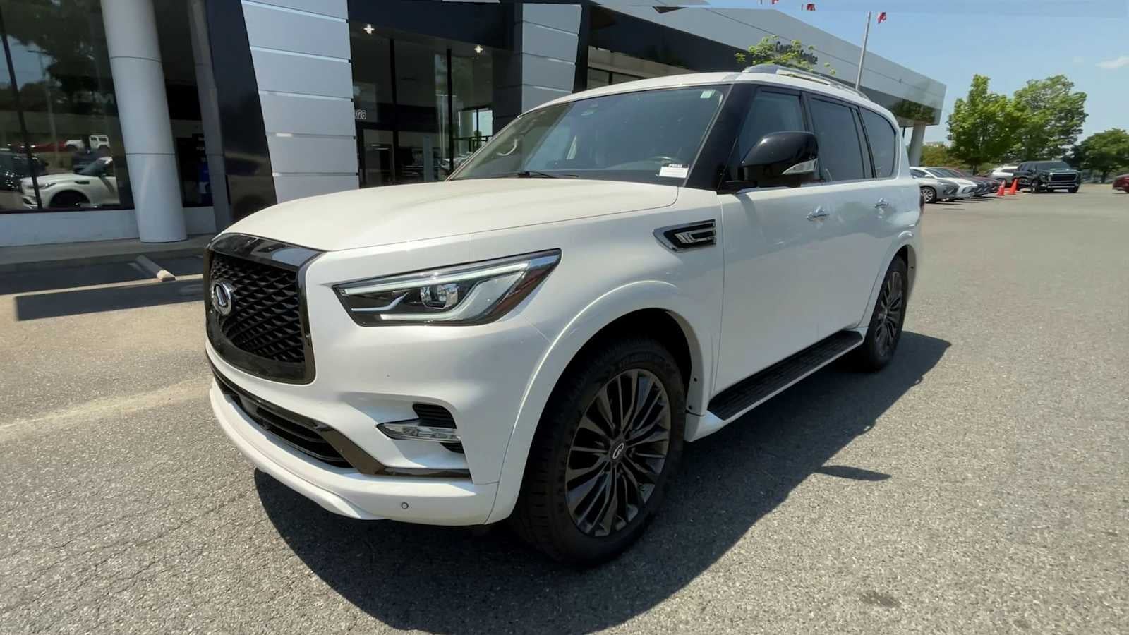 2022 INFINITI QX80 PREMIUM SELECT