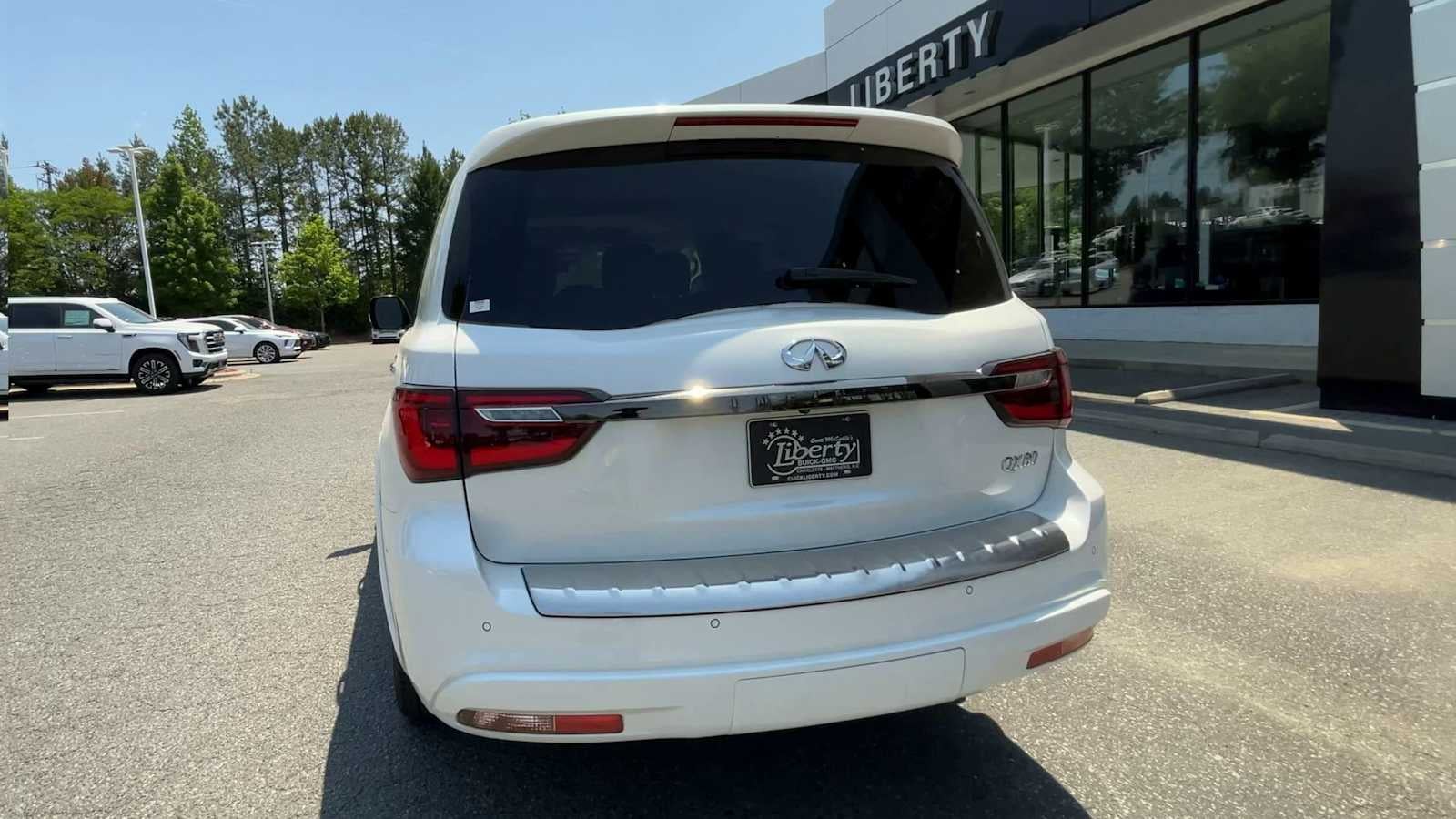 2022 INFINITI QX80 PREMIUM SELECT