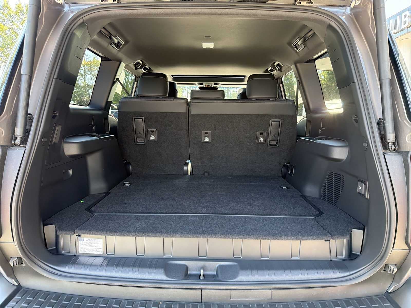 2026 Toyota Land Cruiser 4WD (Natl)