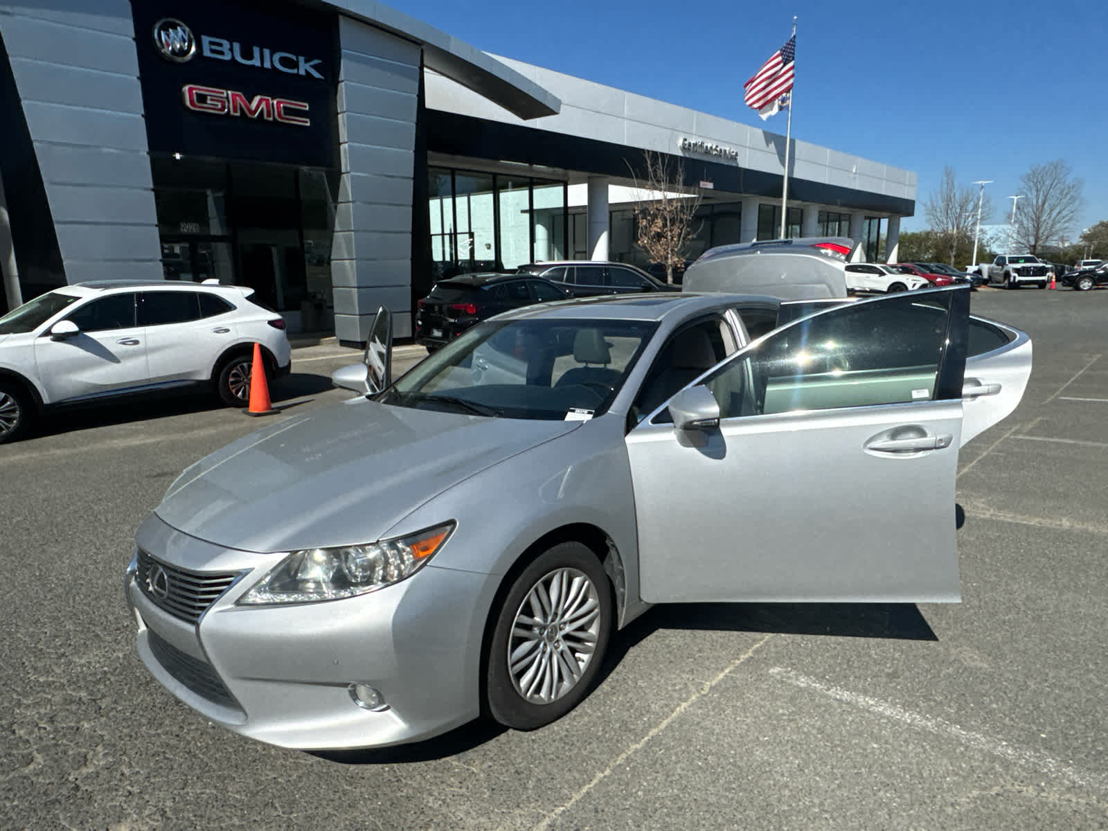 2013 Lexus ES 350 4dr Sdn
