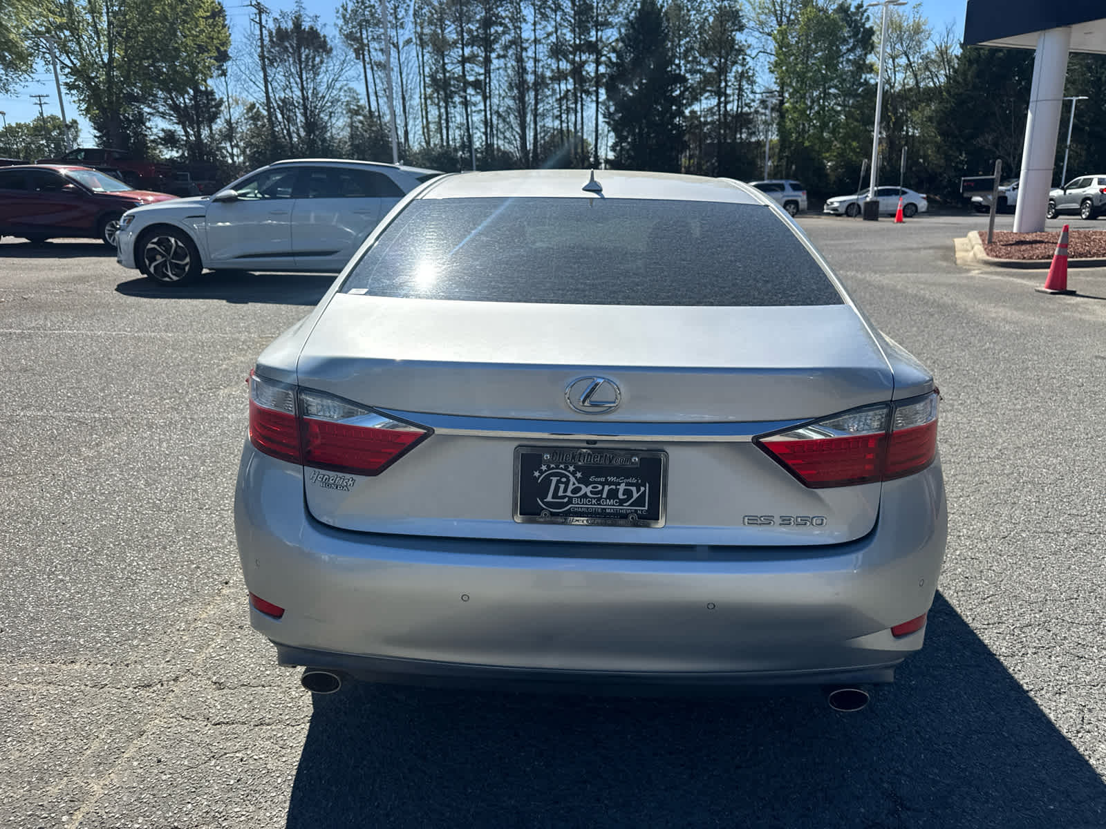 2013 Lexus ES 350 4dr Sdn