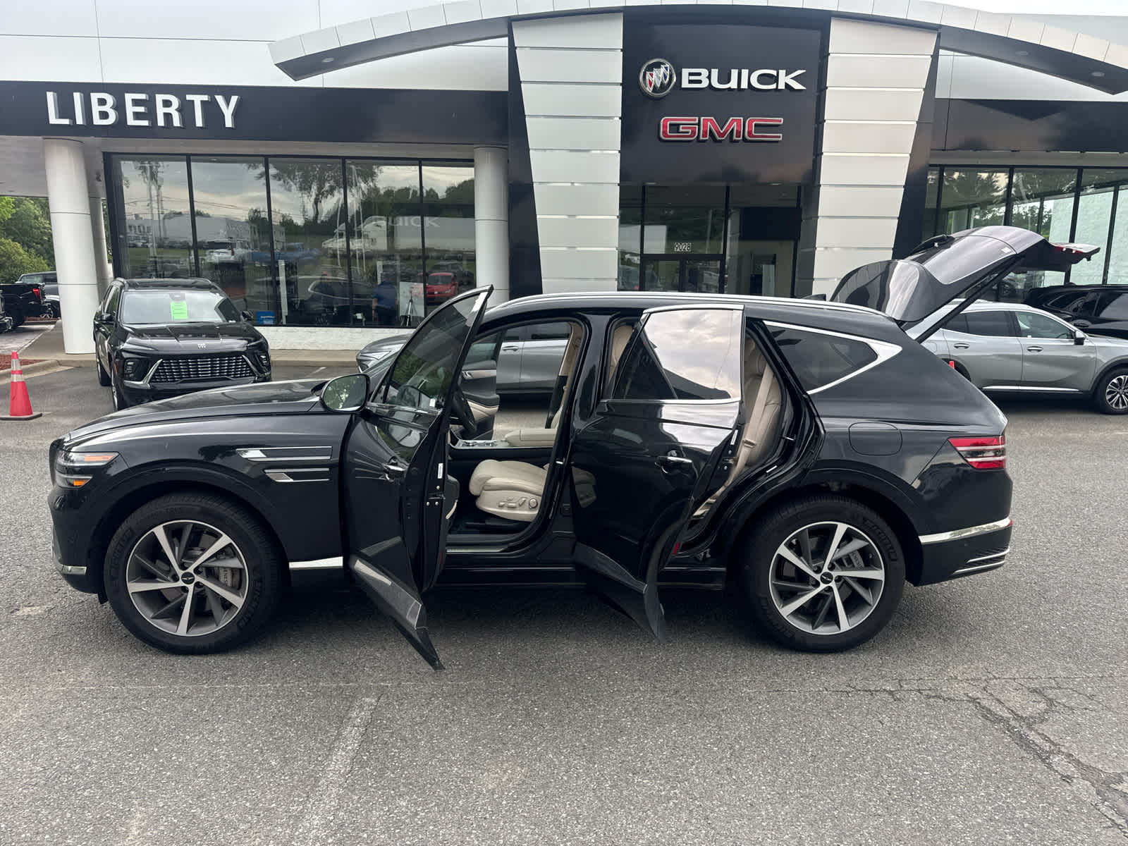 2025 Genesis GV80 3.5T Advanced